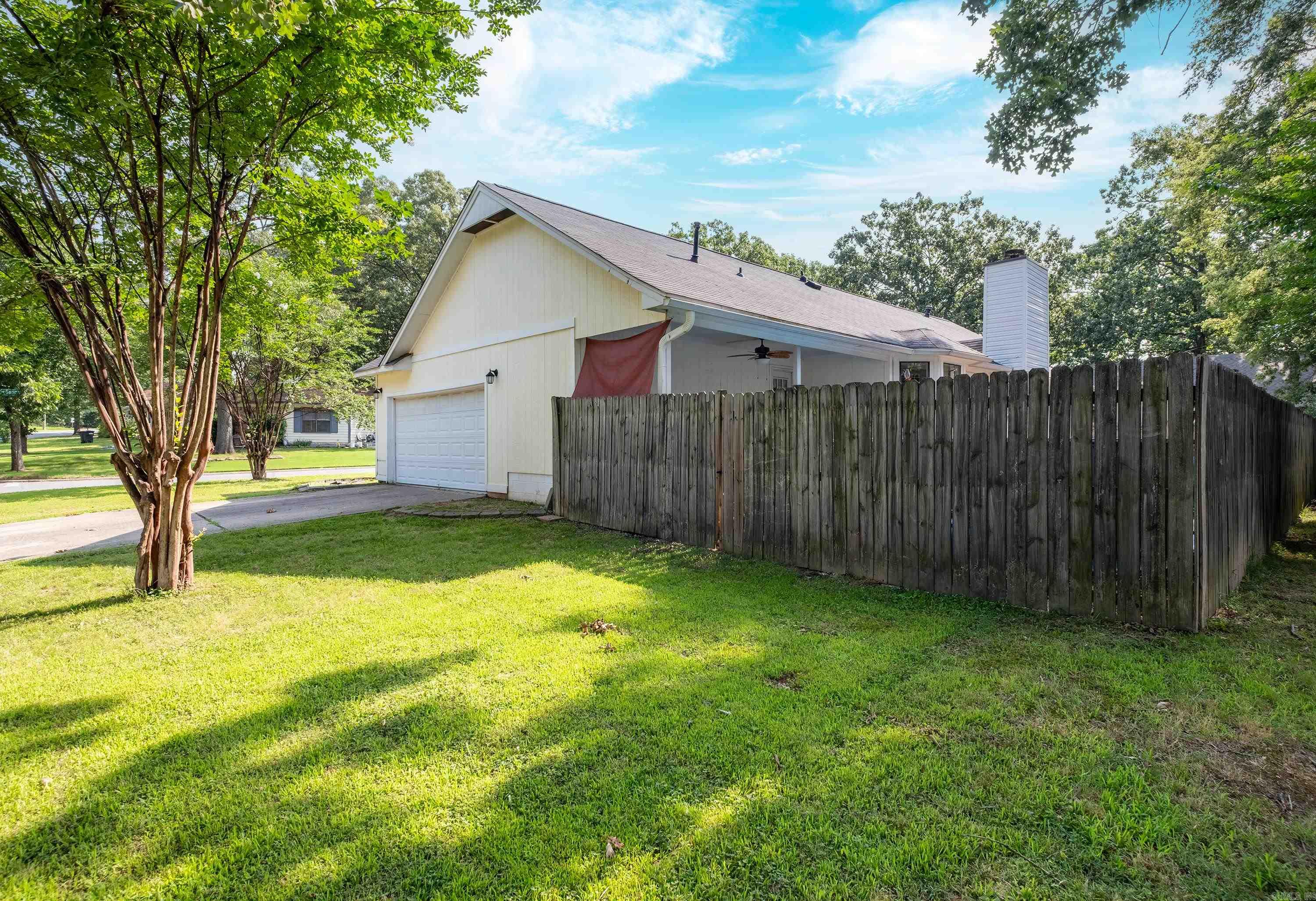 127 Spring Oak  Sherwood, AR