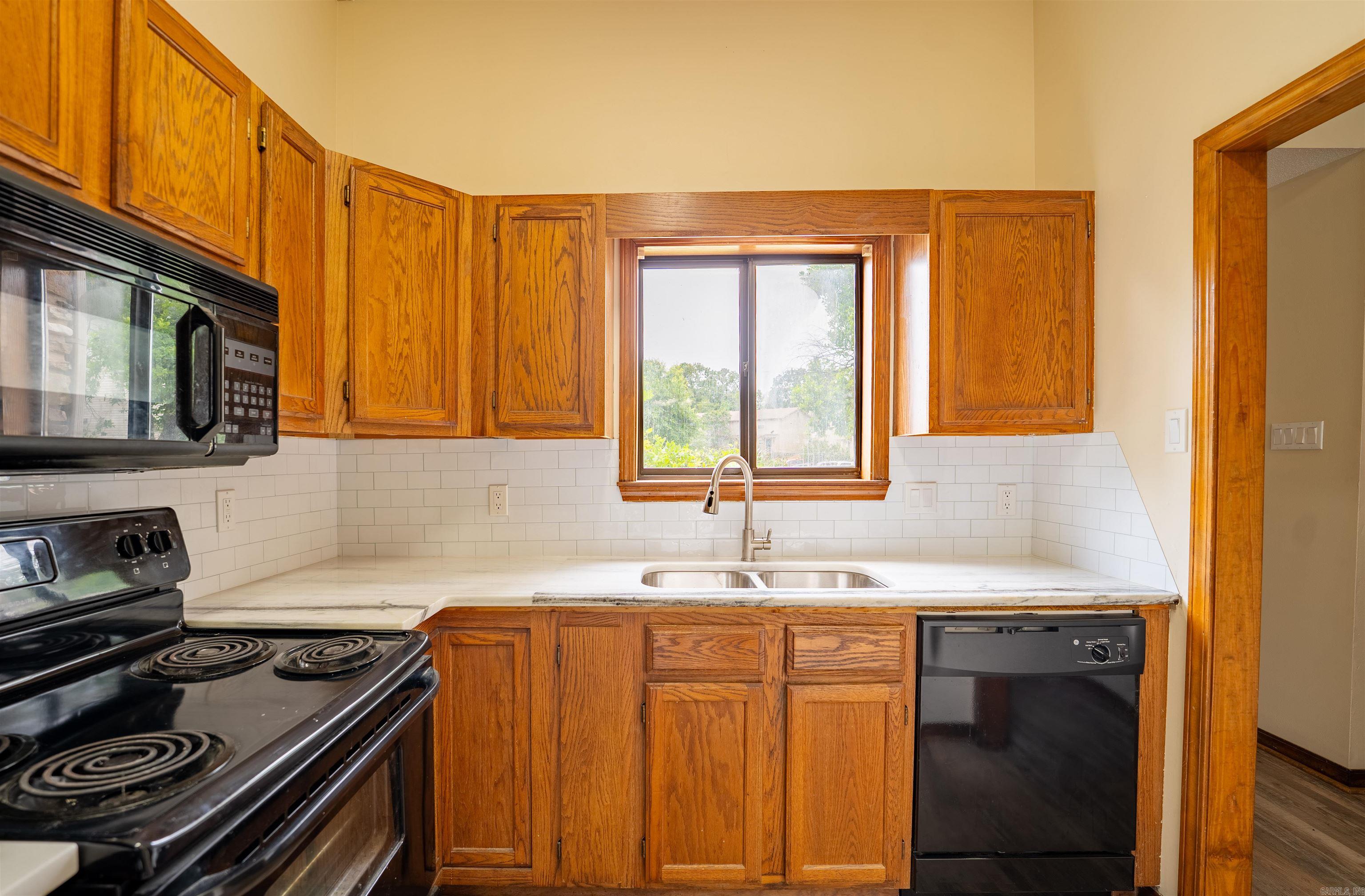 5 Edgehill  Maumelle, AR