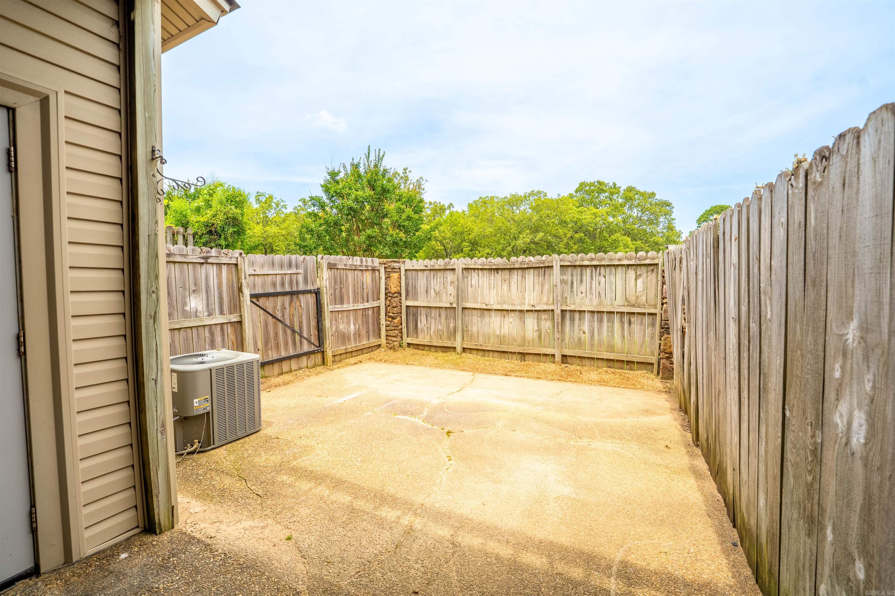 5 Edgehill  Maumelle, AR