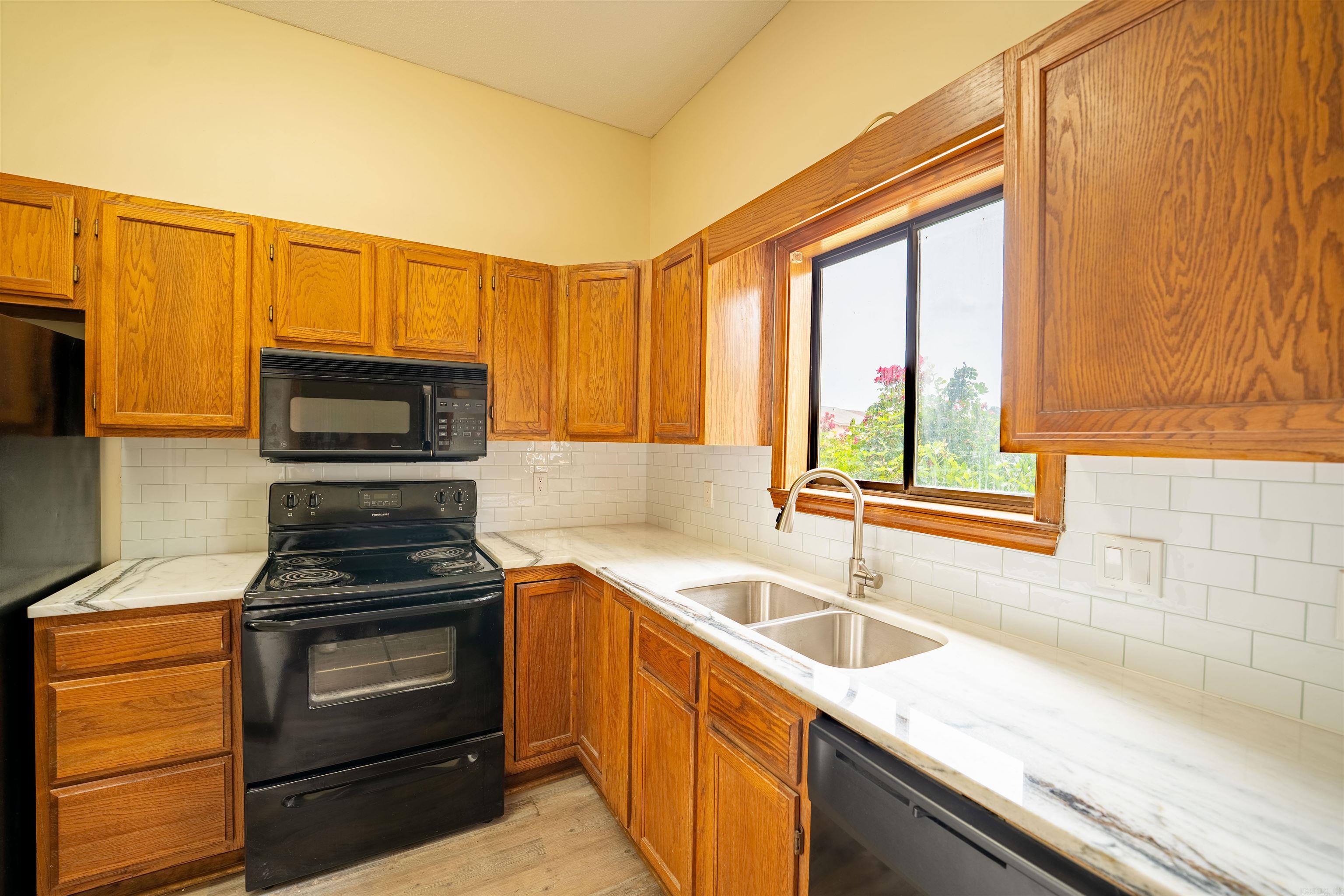 5 Edgehill  Maumelle, AR