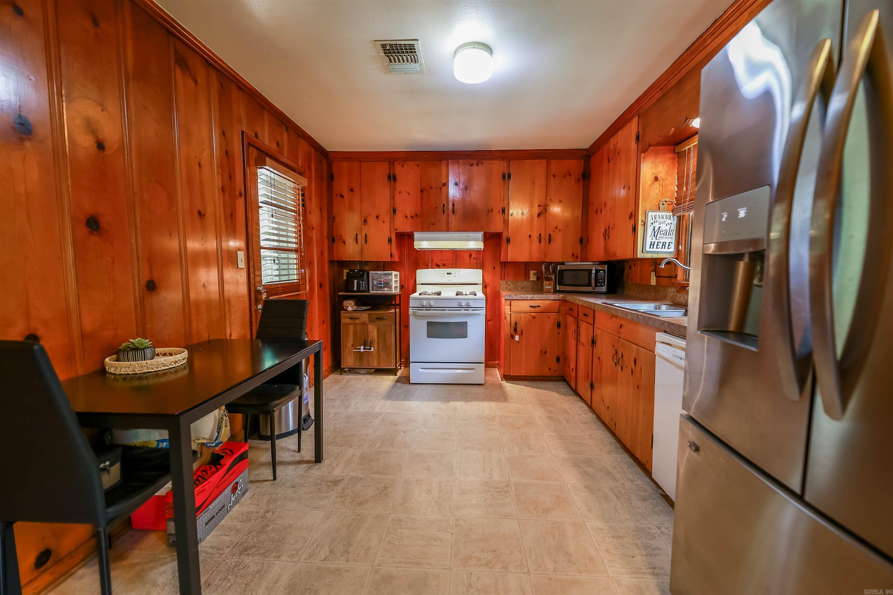 3215 Edgewood Rd  El Dorado, AR