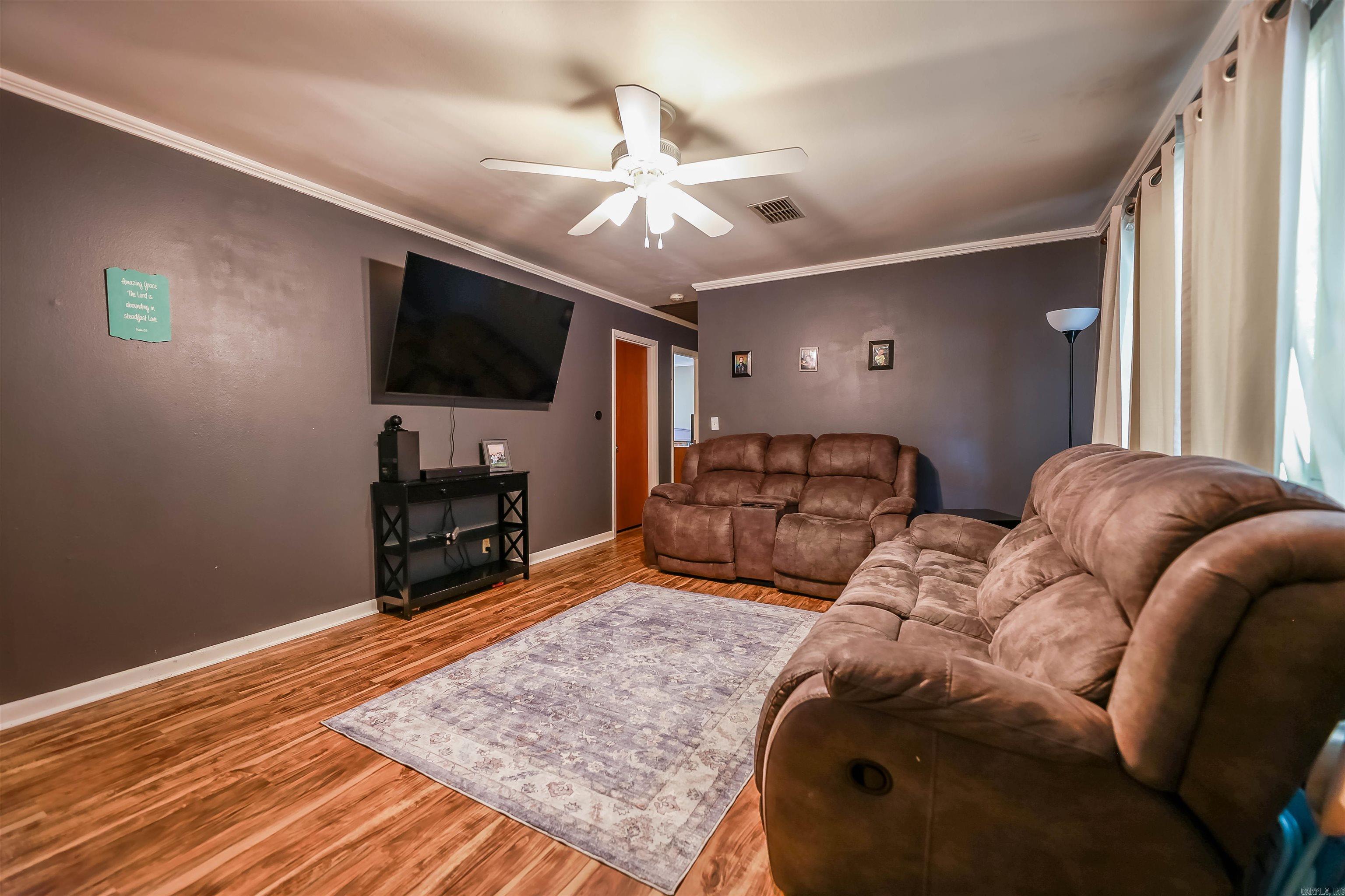 3215 Edgewood Rd  El Dorado, AR