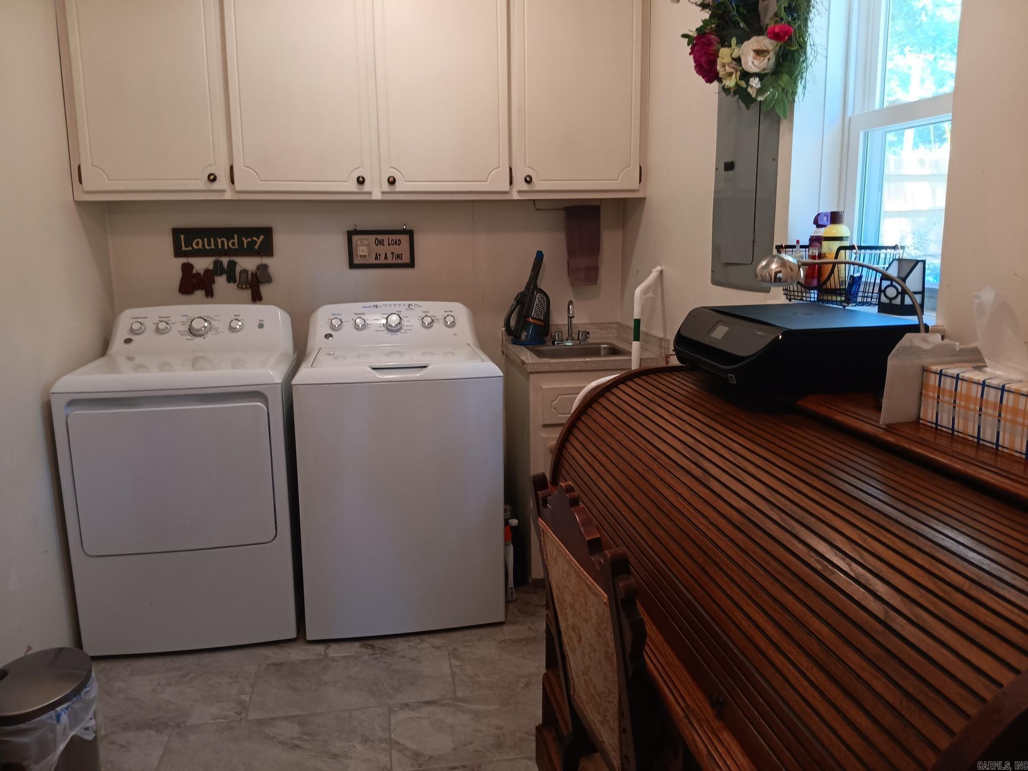 1402 Holmes  Searcy, AR