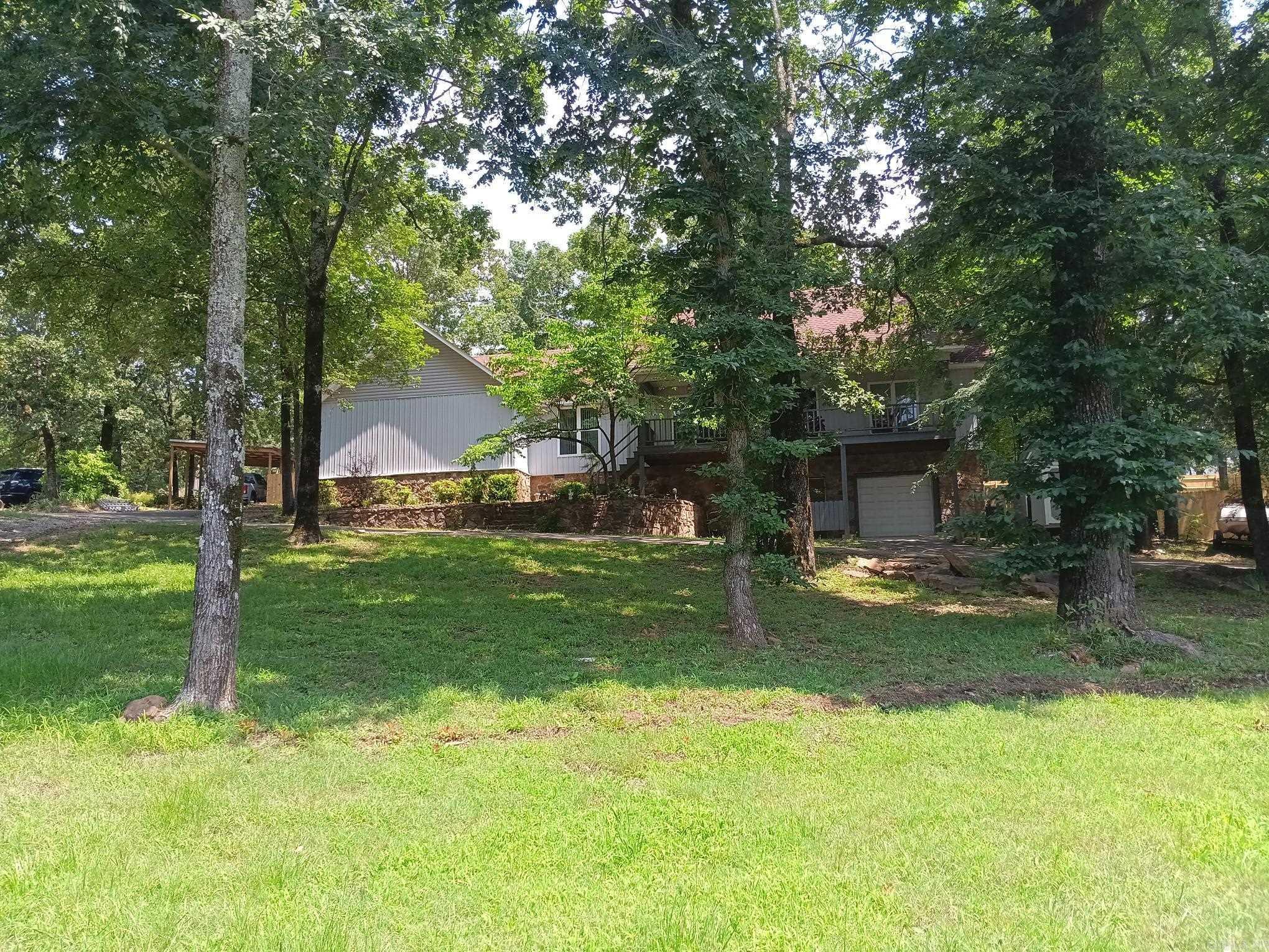 1402 Holmes  Searcy, AR