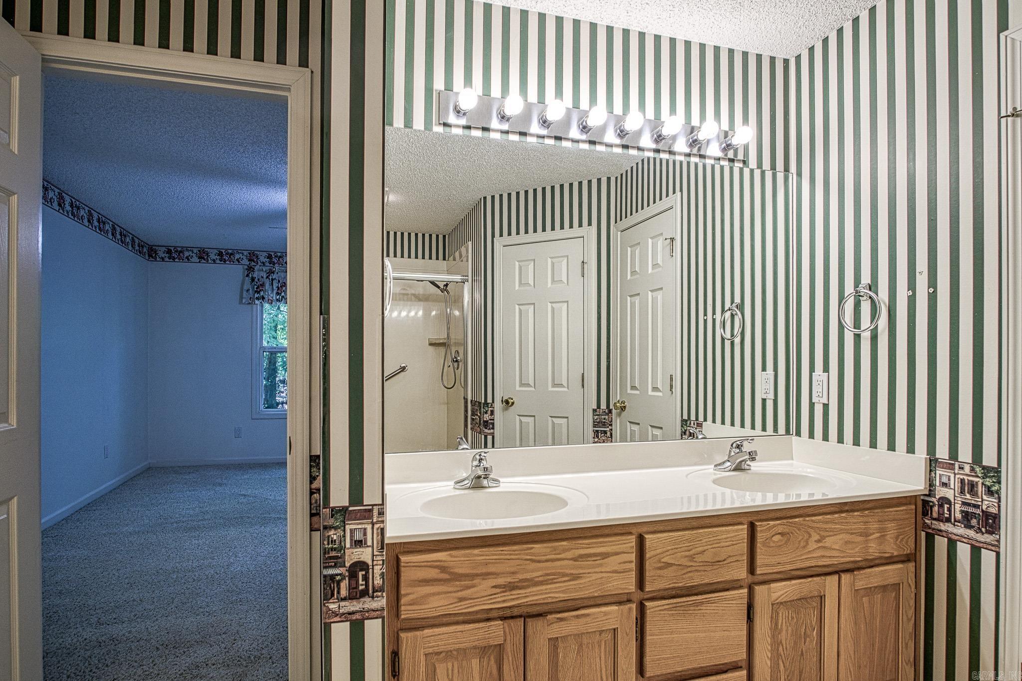 21 Zafiro  Hot Springs Village, AR