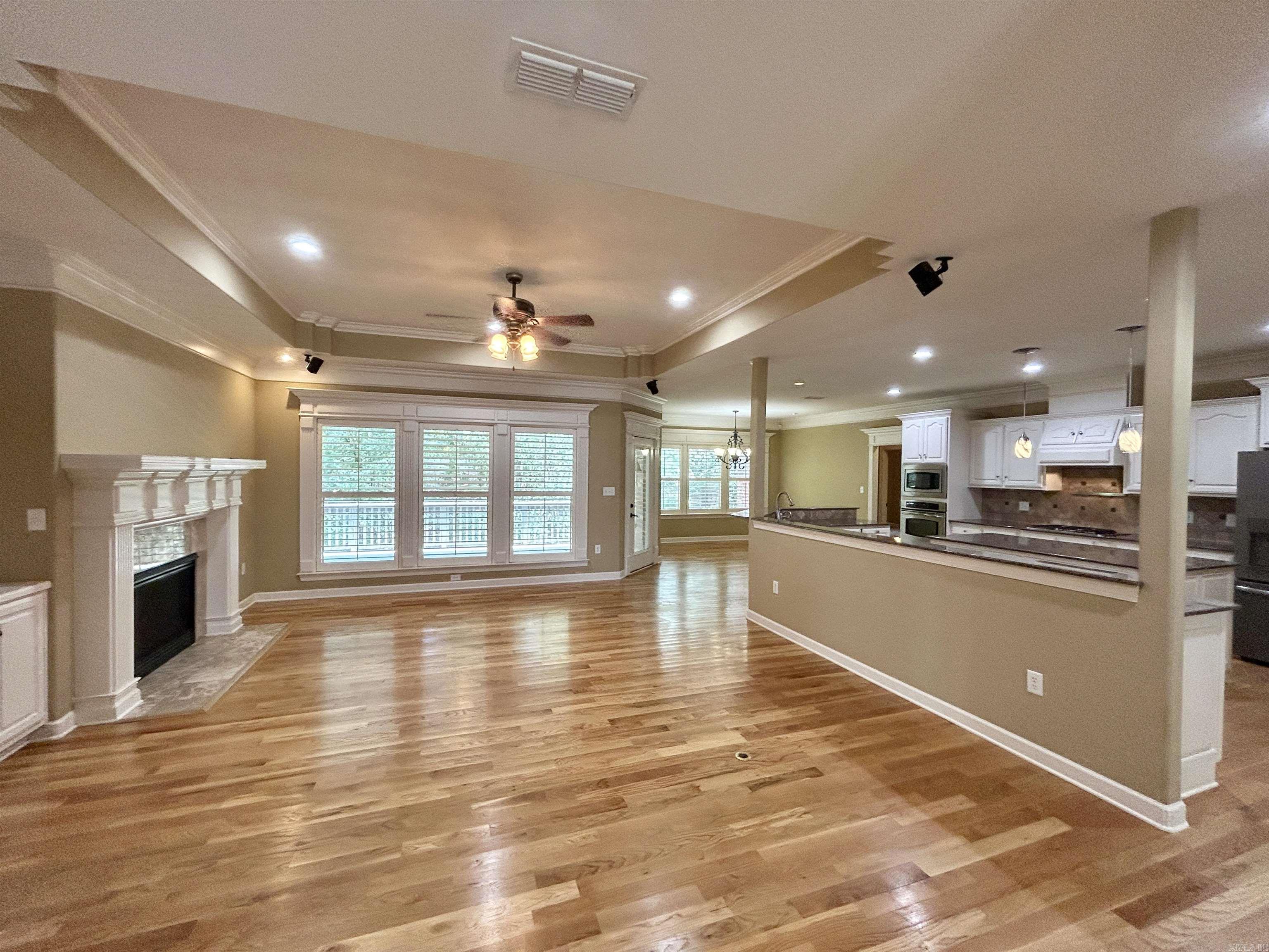 11 WOODFERN  Little Rock, AR