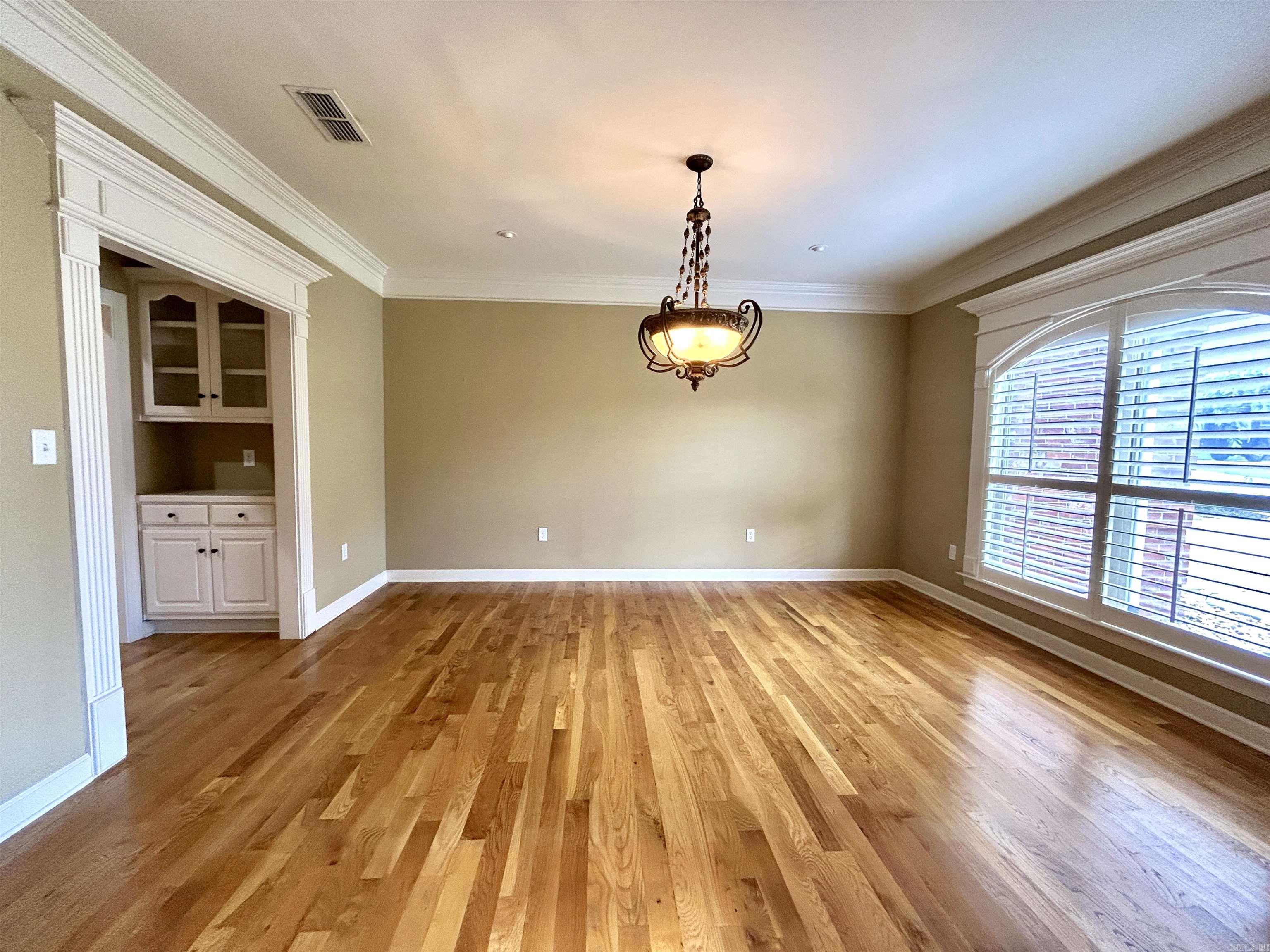 11 WOODFERN  Little Rock, AR