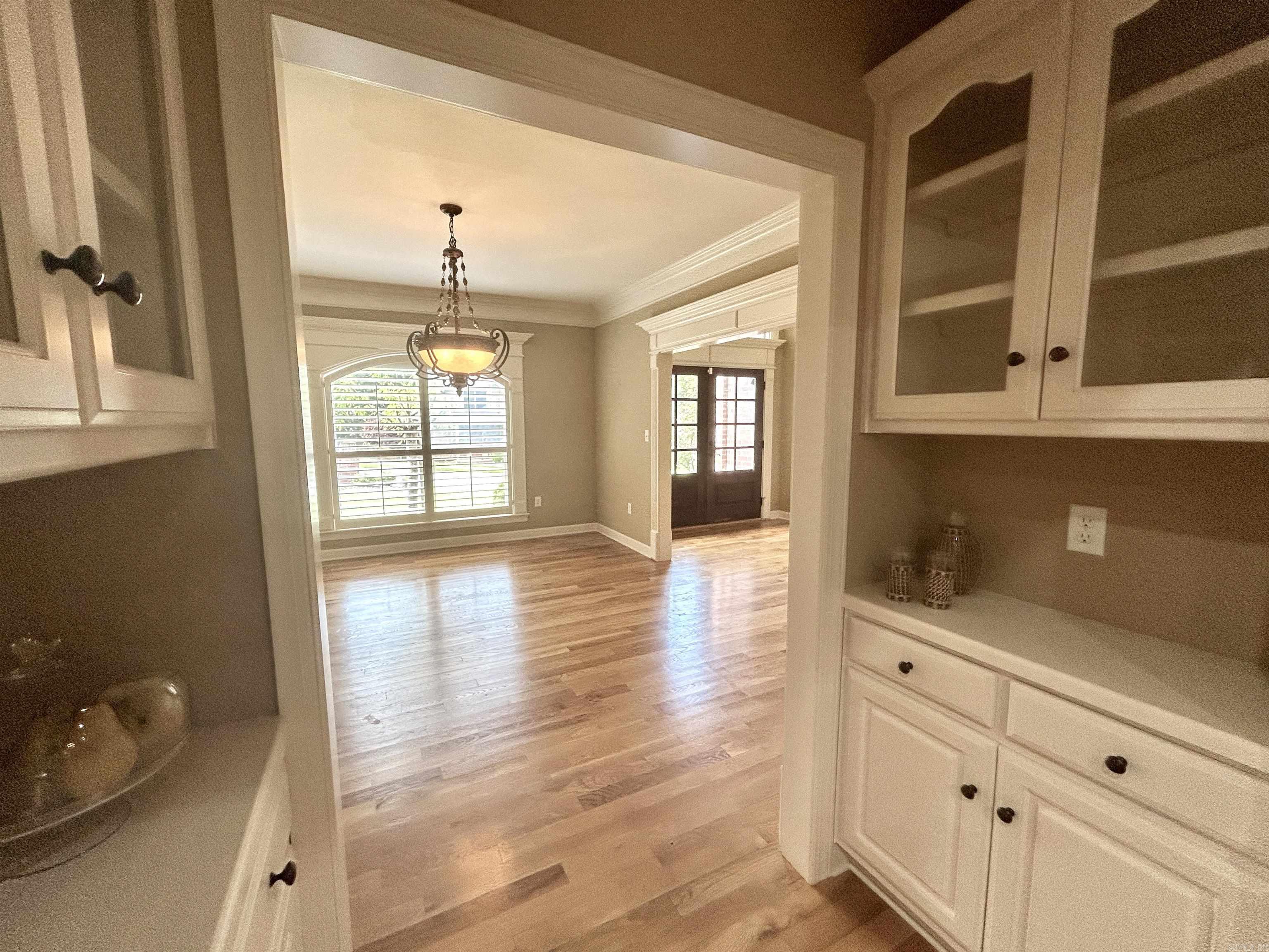 11 WOODFERN  Little Rock, AR