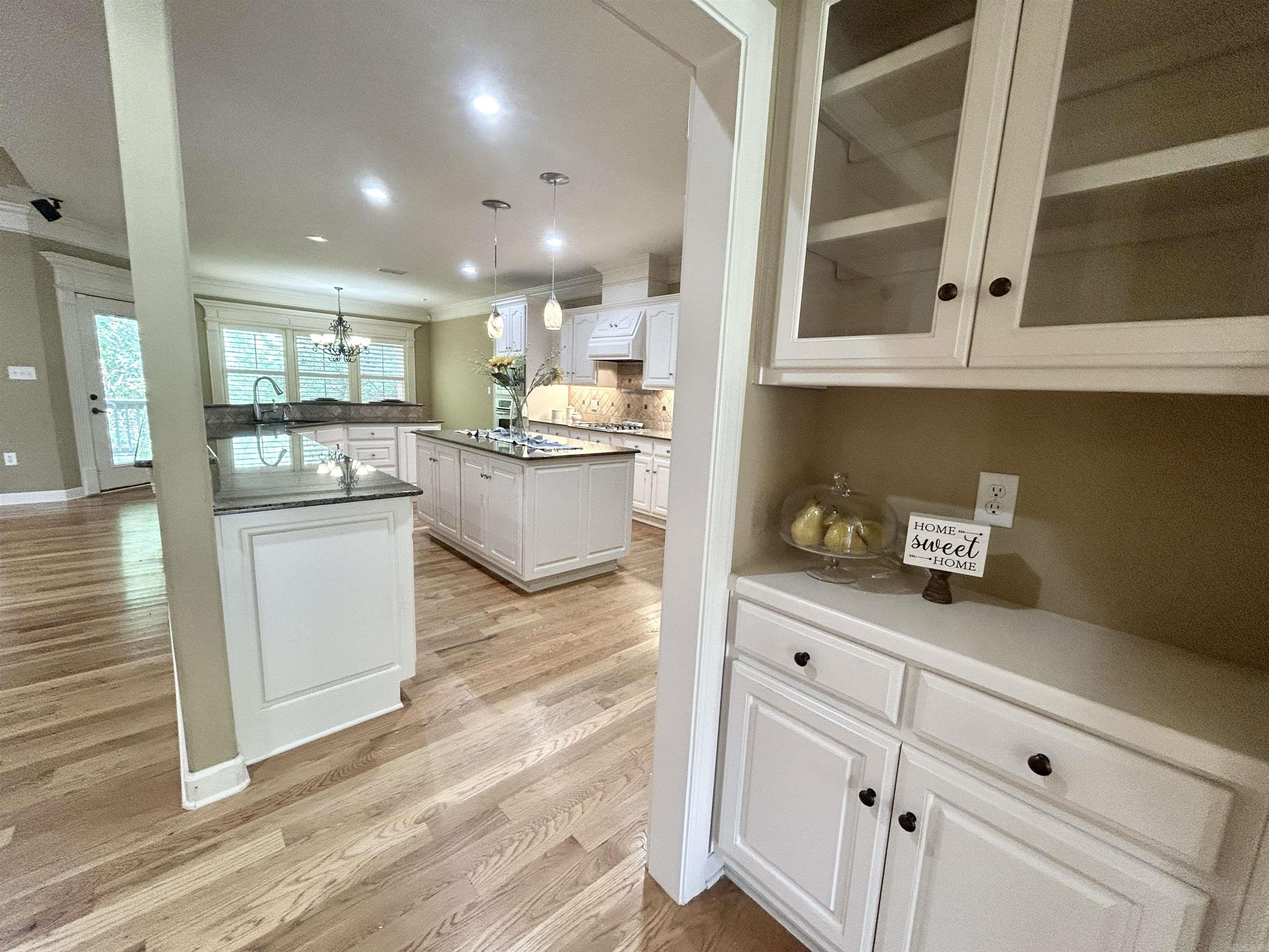 11 WOODFERN  Little Rock, AR