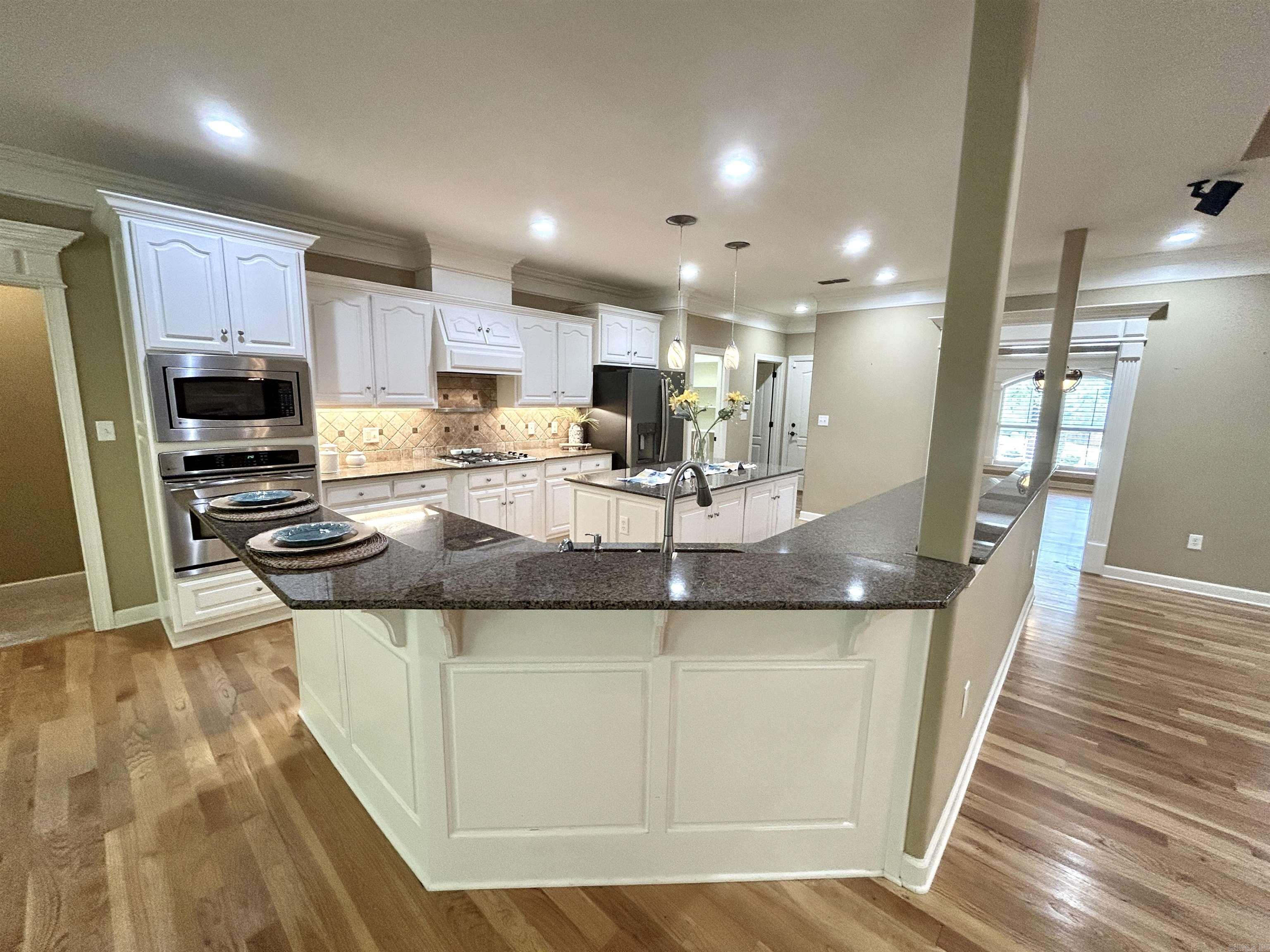 11 WOODFERN  Little Rock, AR