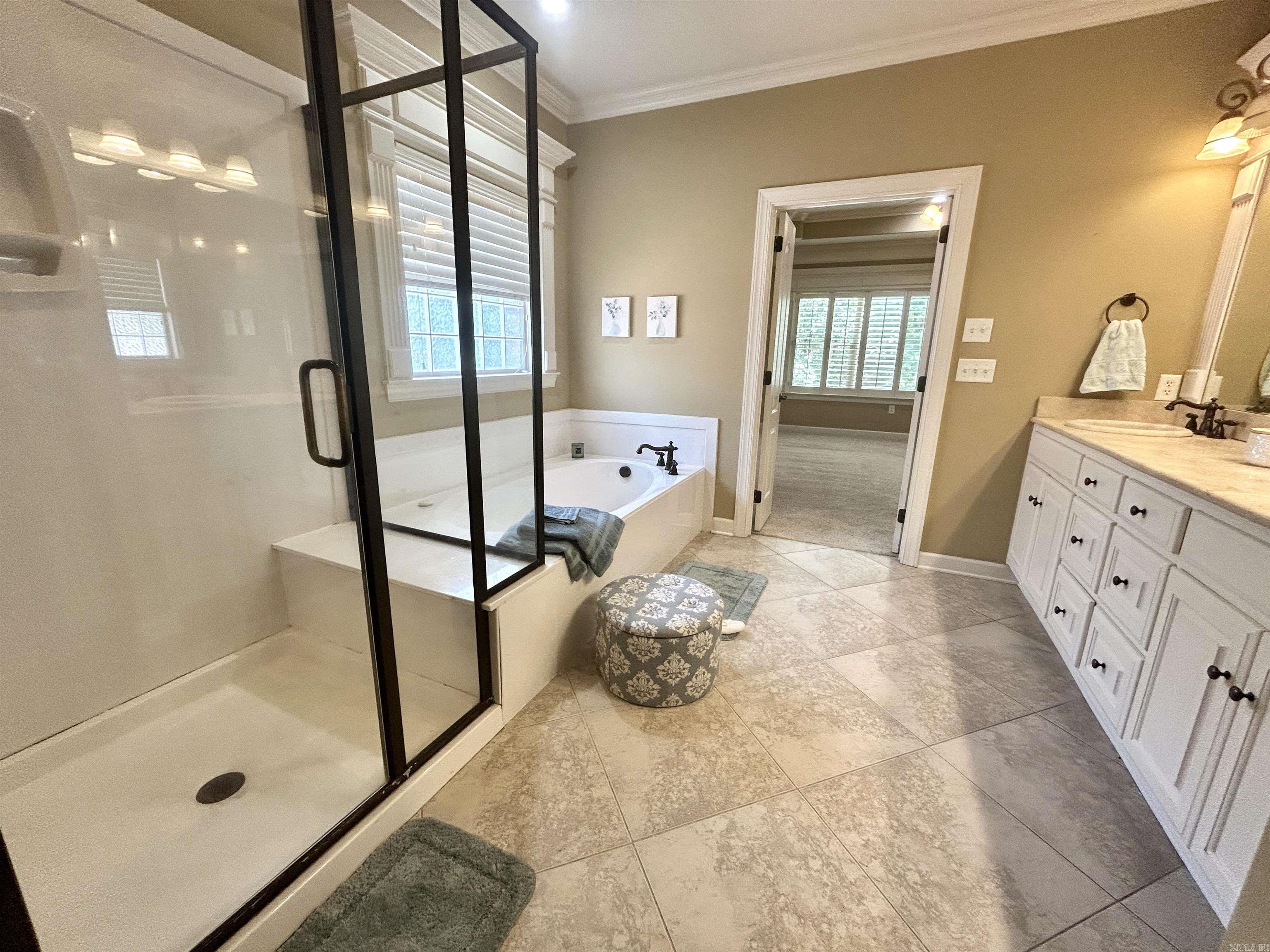 11 WOODFERN  Little Rock, AR