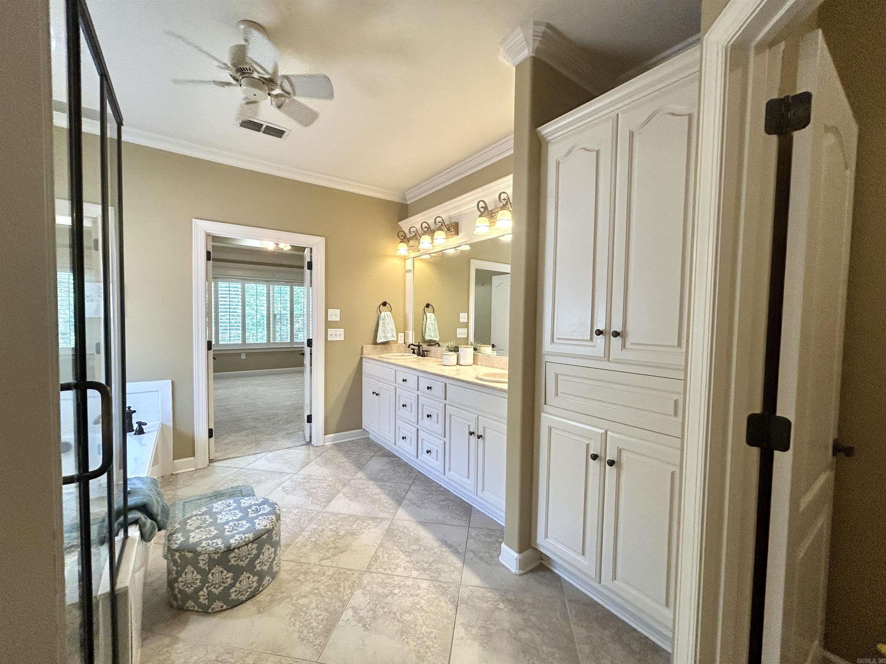 11 WOODFERN  Little Rock, AR