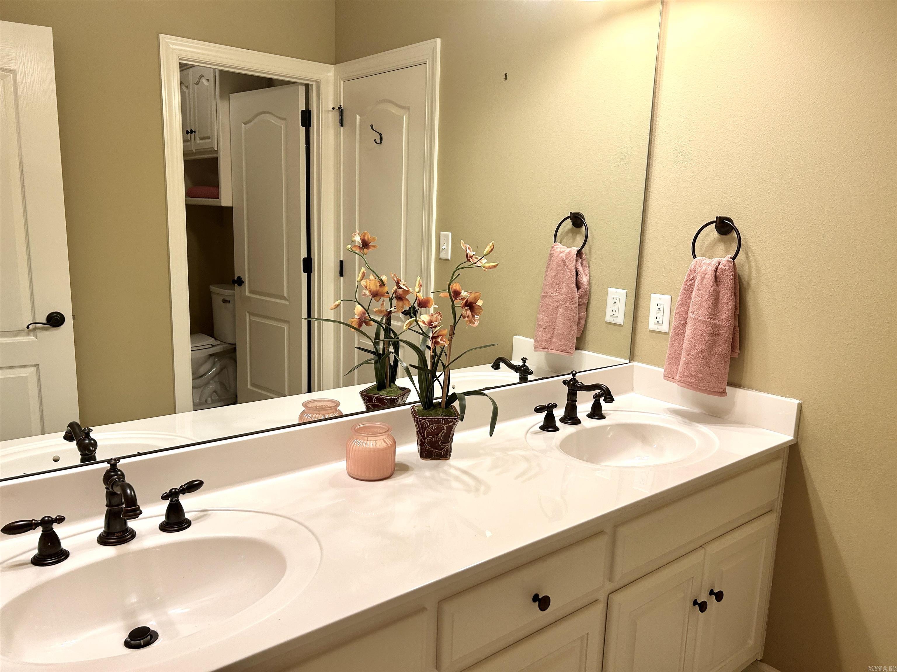 11 WOODFERN  Little Rock, AR