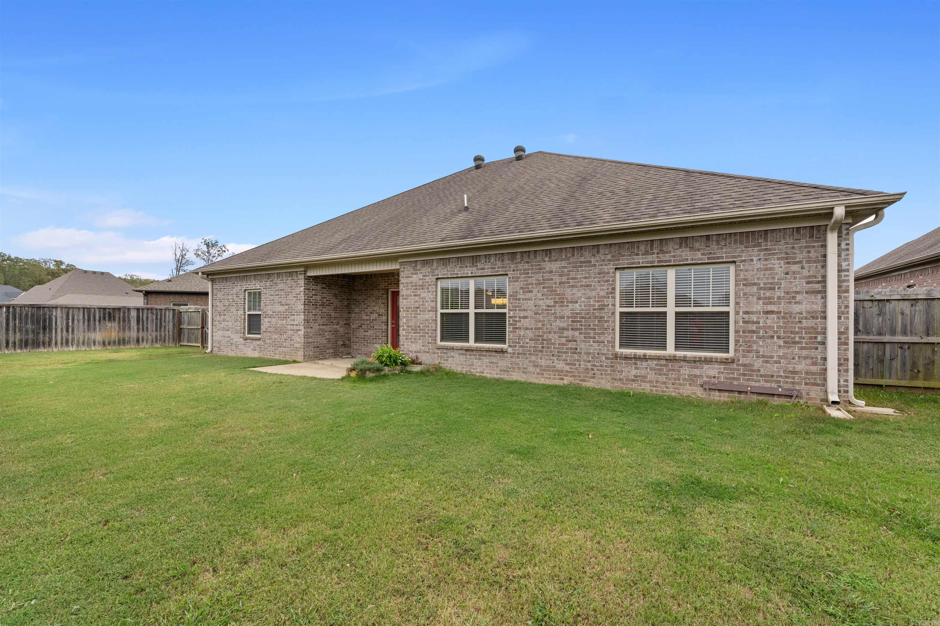 8917 Meadow Gardens  Sherwood, AR