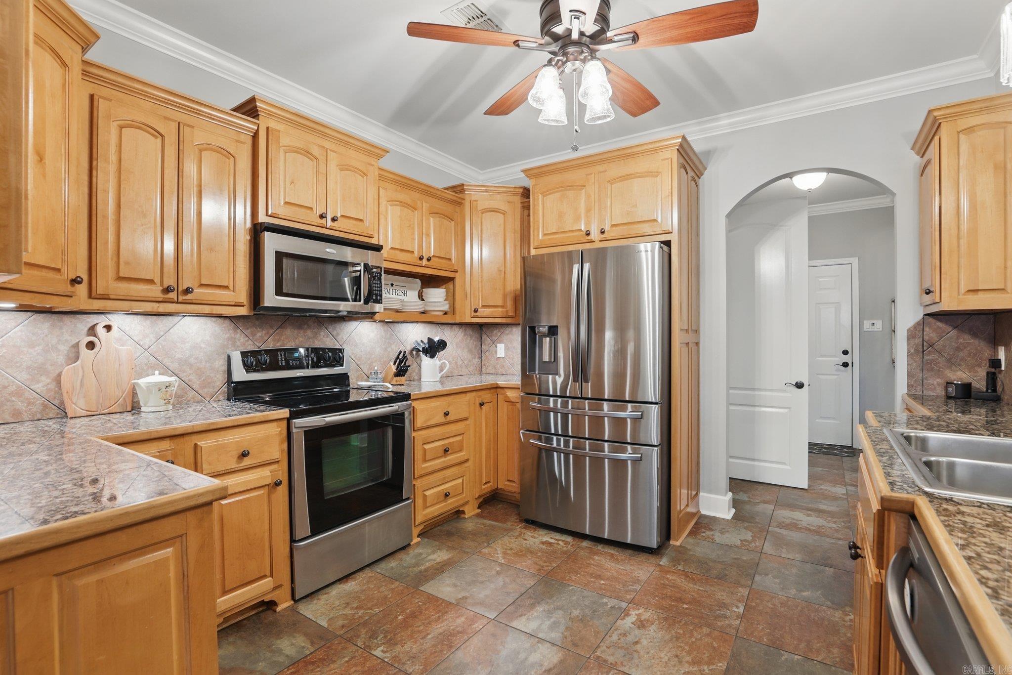 3051 Mt Mcgregor  Benton, AR