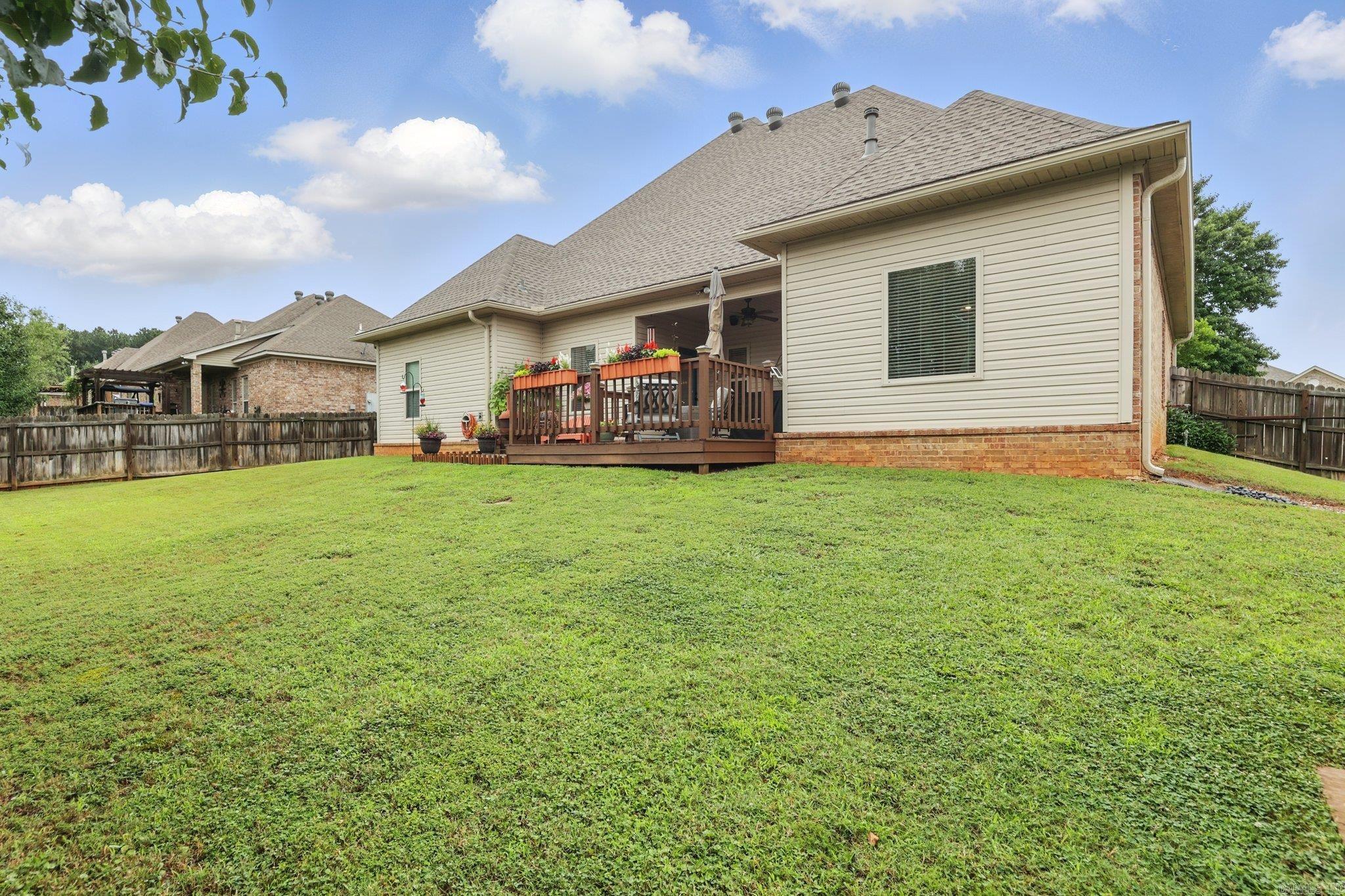 3051 Mt Mcgregor  Benton, AR