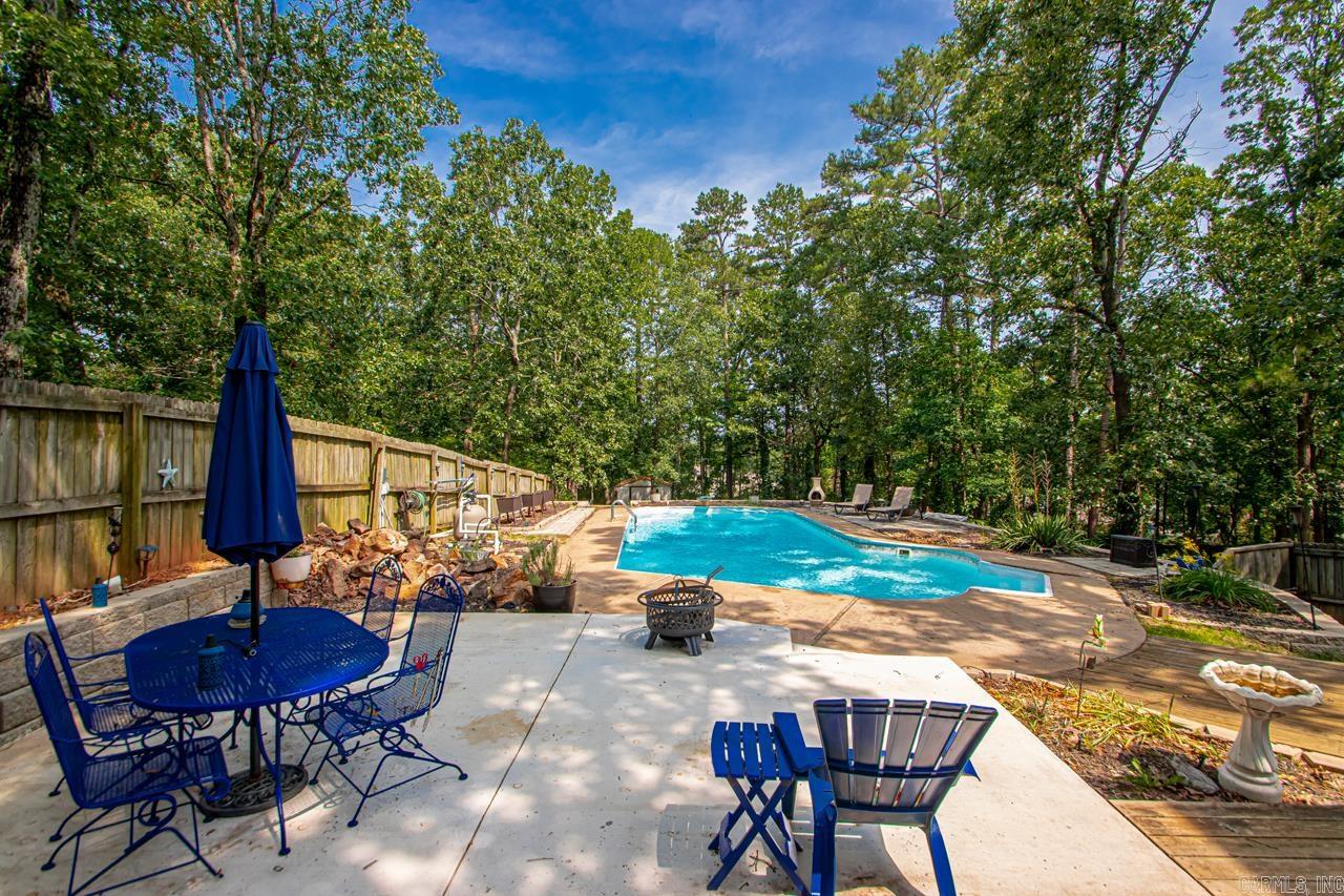 140 Apple Blossom  Maumelle, AR