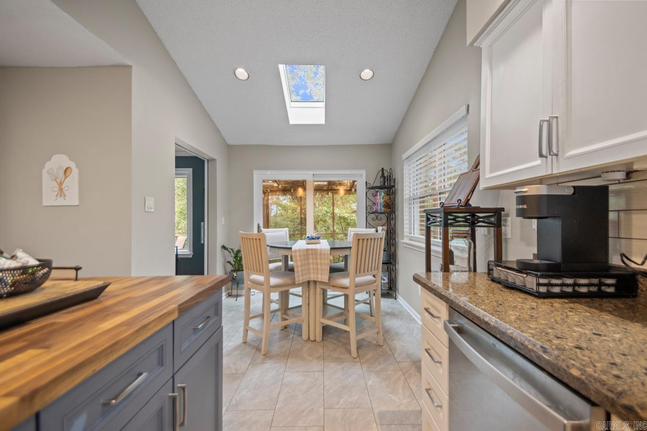 140 Apple Blossom  Maumelle, AR