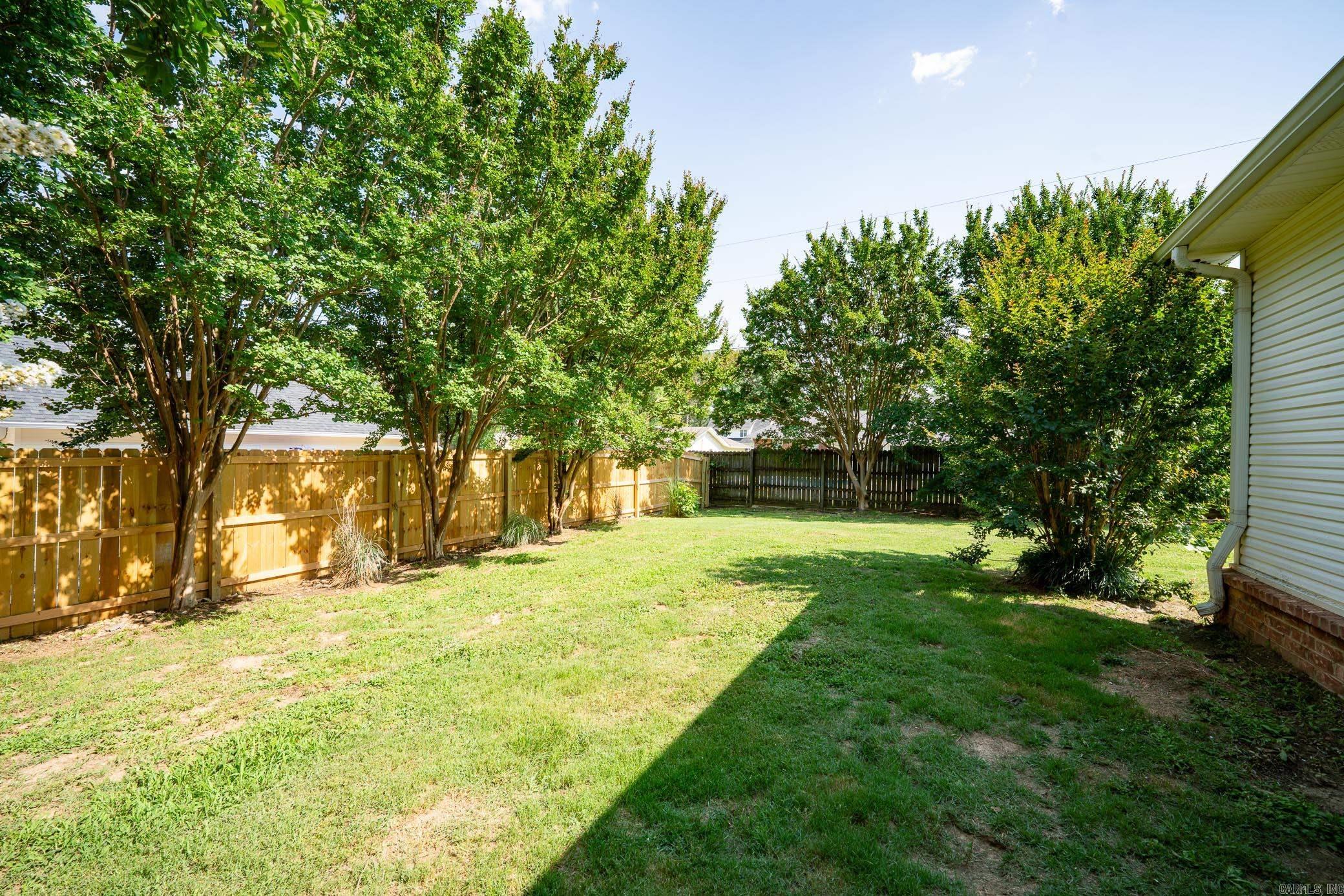 2211 E Longhills Road  Benton, AR