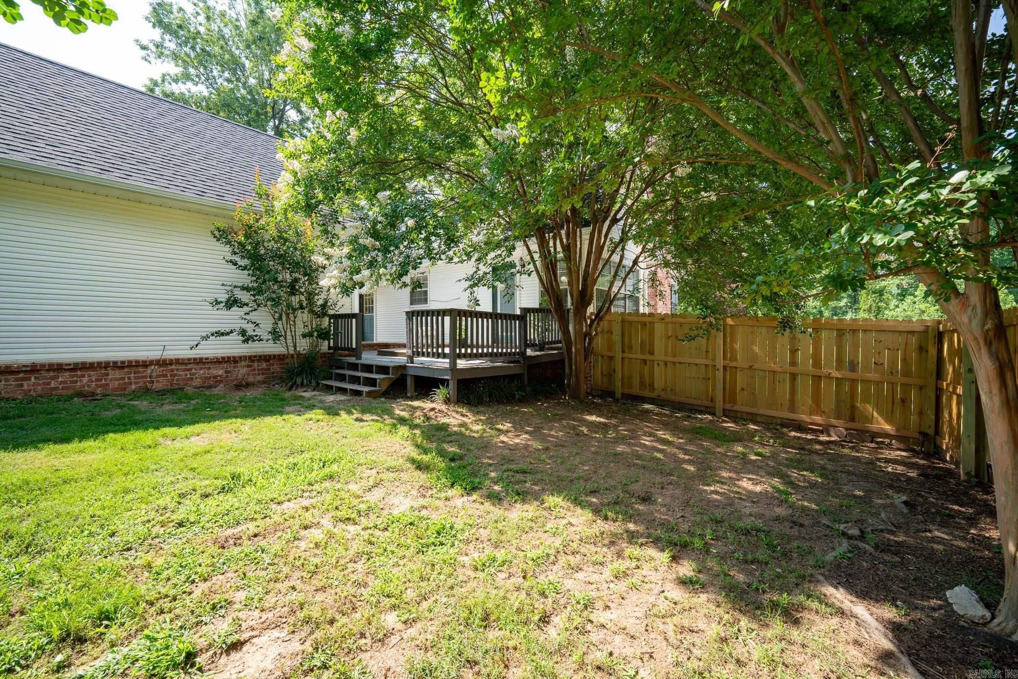 2211 E Longhills Road  Benton, AR
