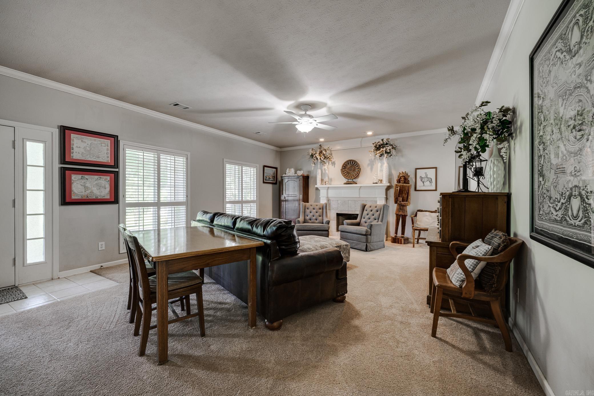 2211 E Longhills Road  Benton, AR