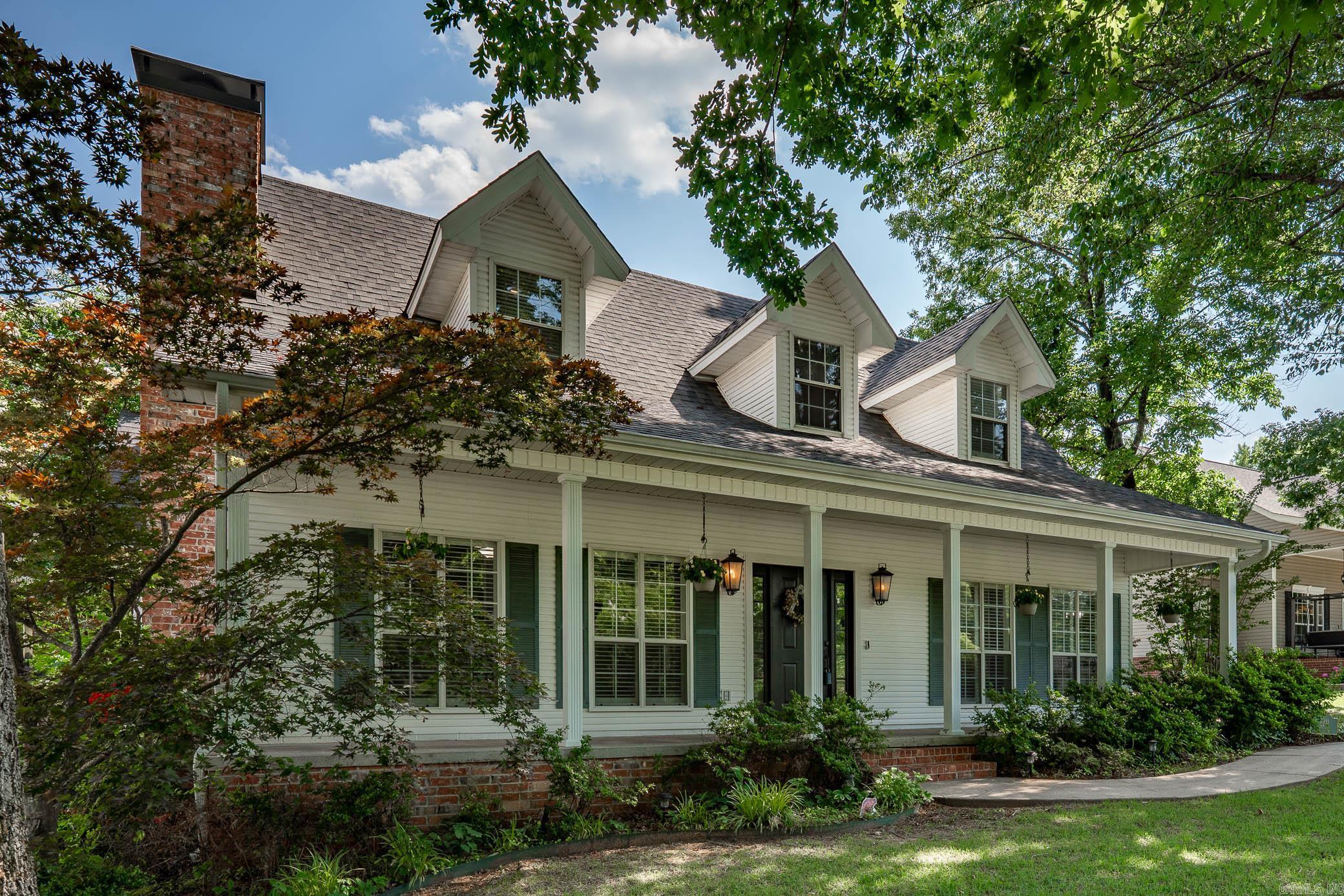 2211 E Longhills Road  Benton, AR