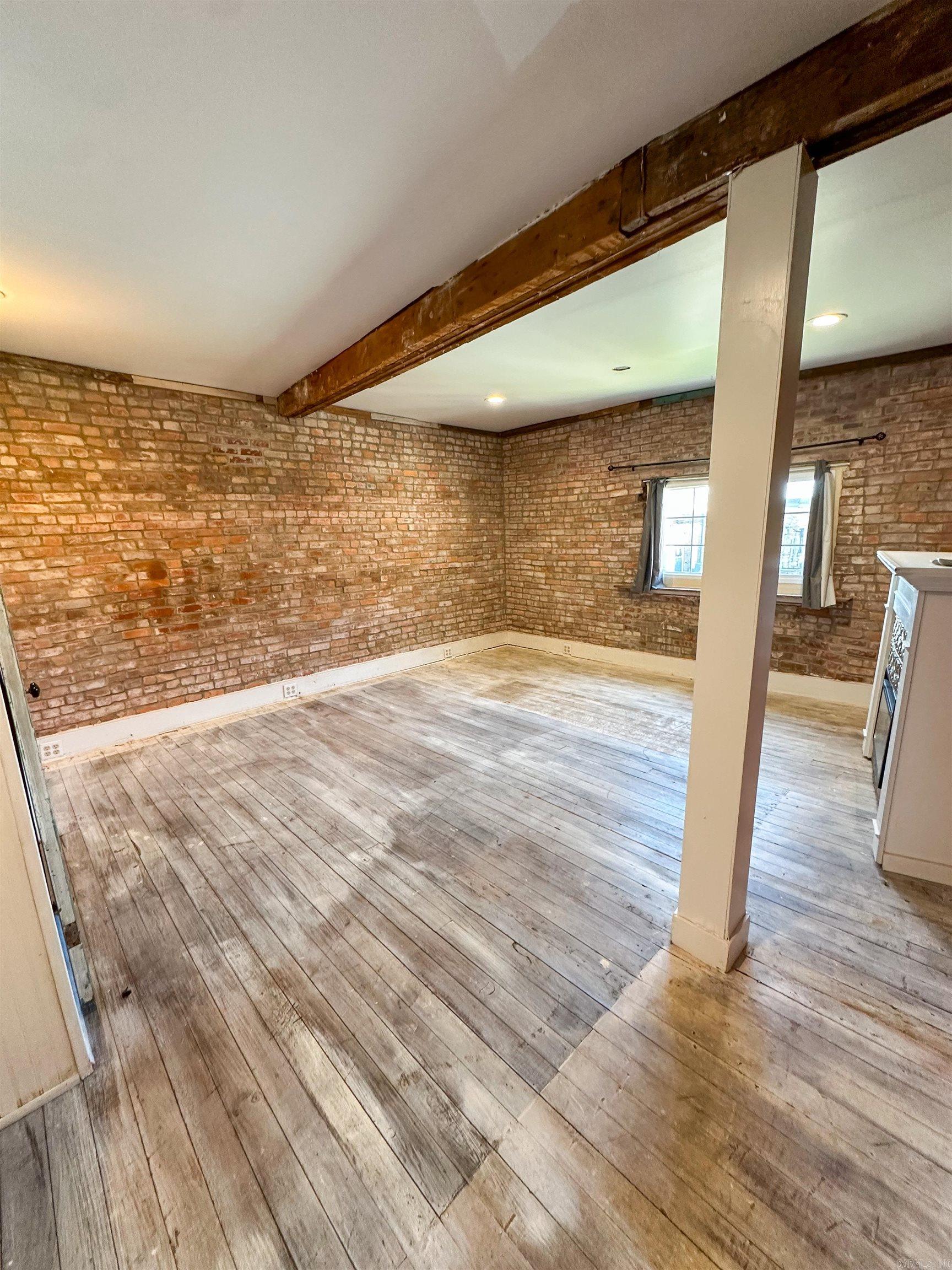 108 Public Square  Berryville, AR
