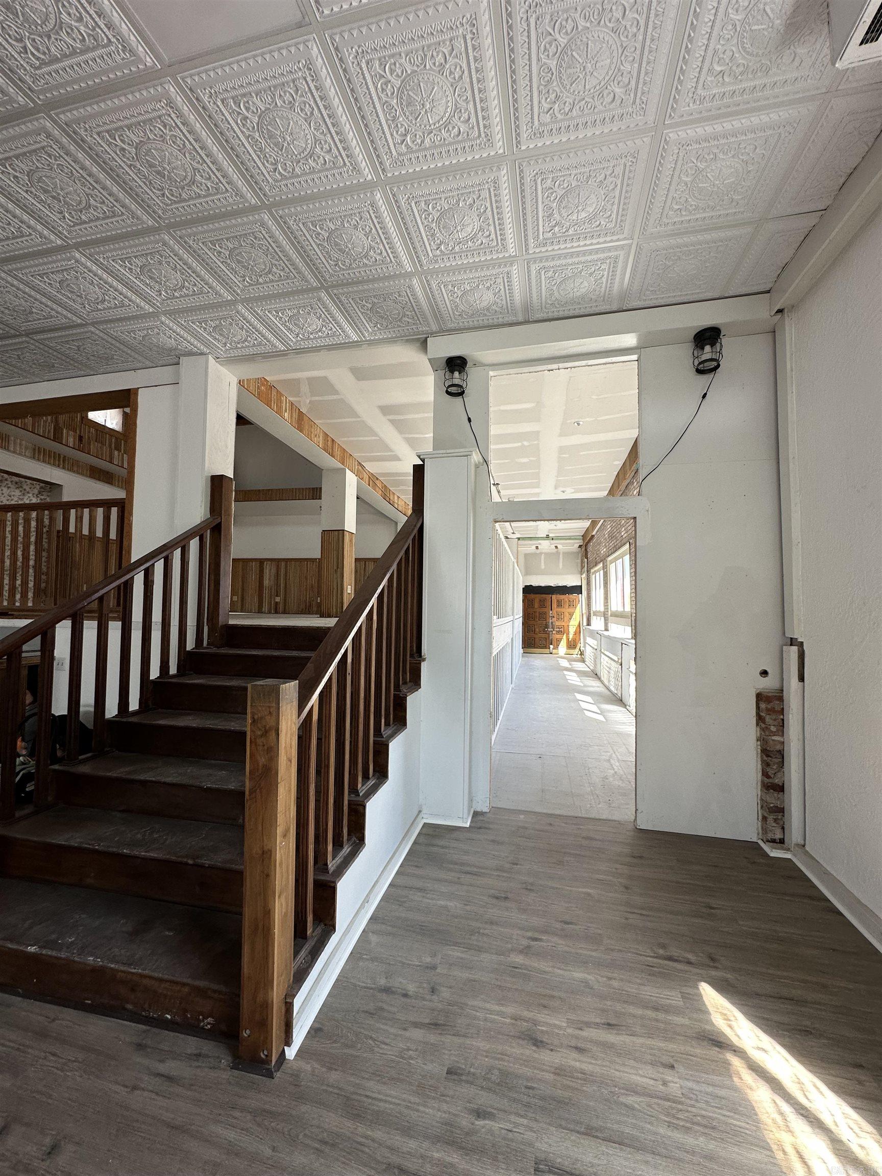 108 Public Square  Berryville, AR
