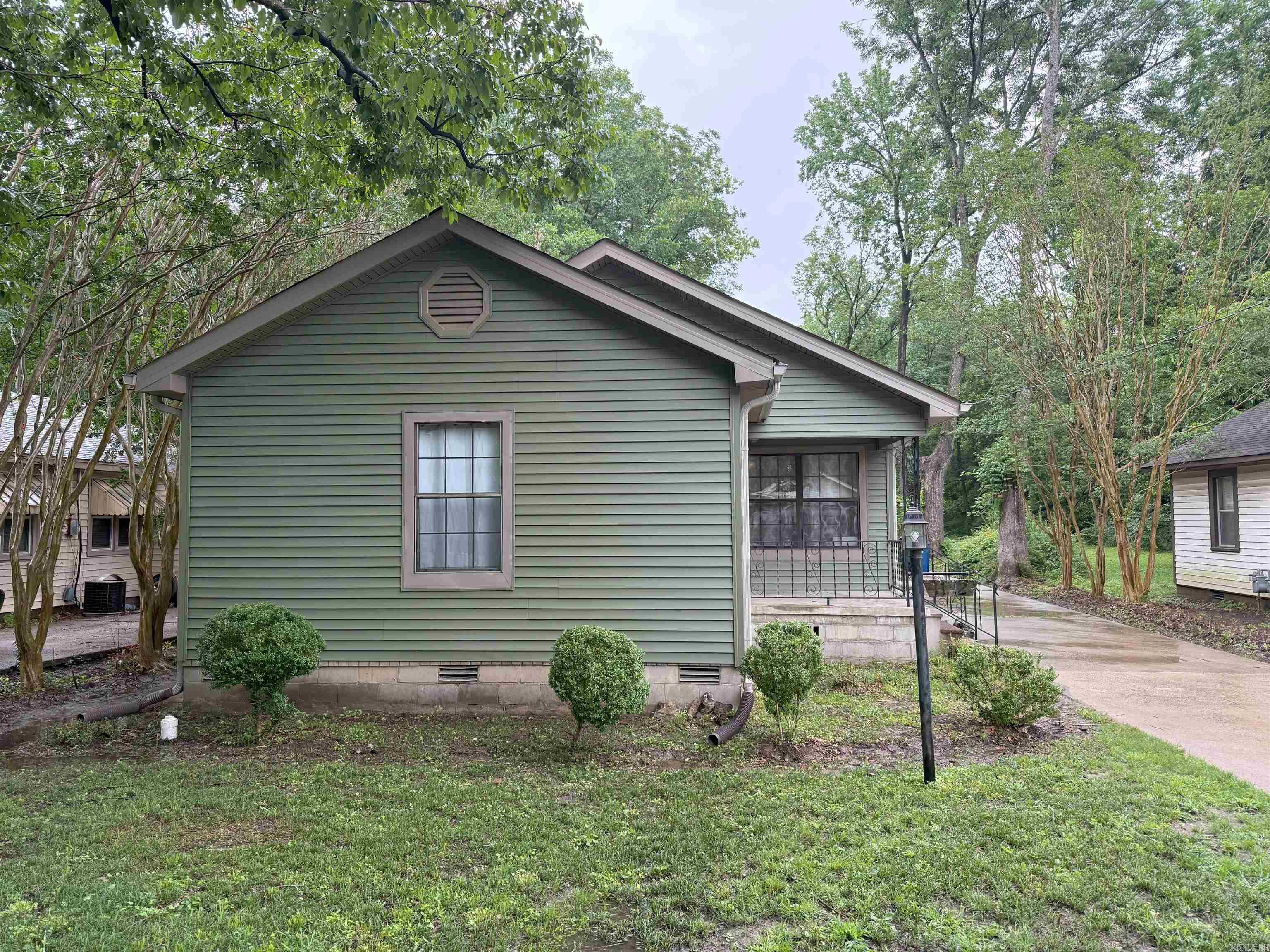 1172 Watkins  Conway, AR