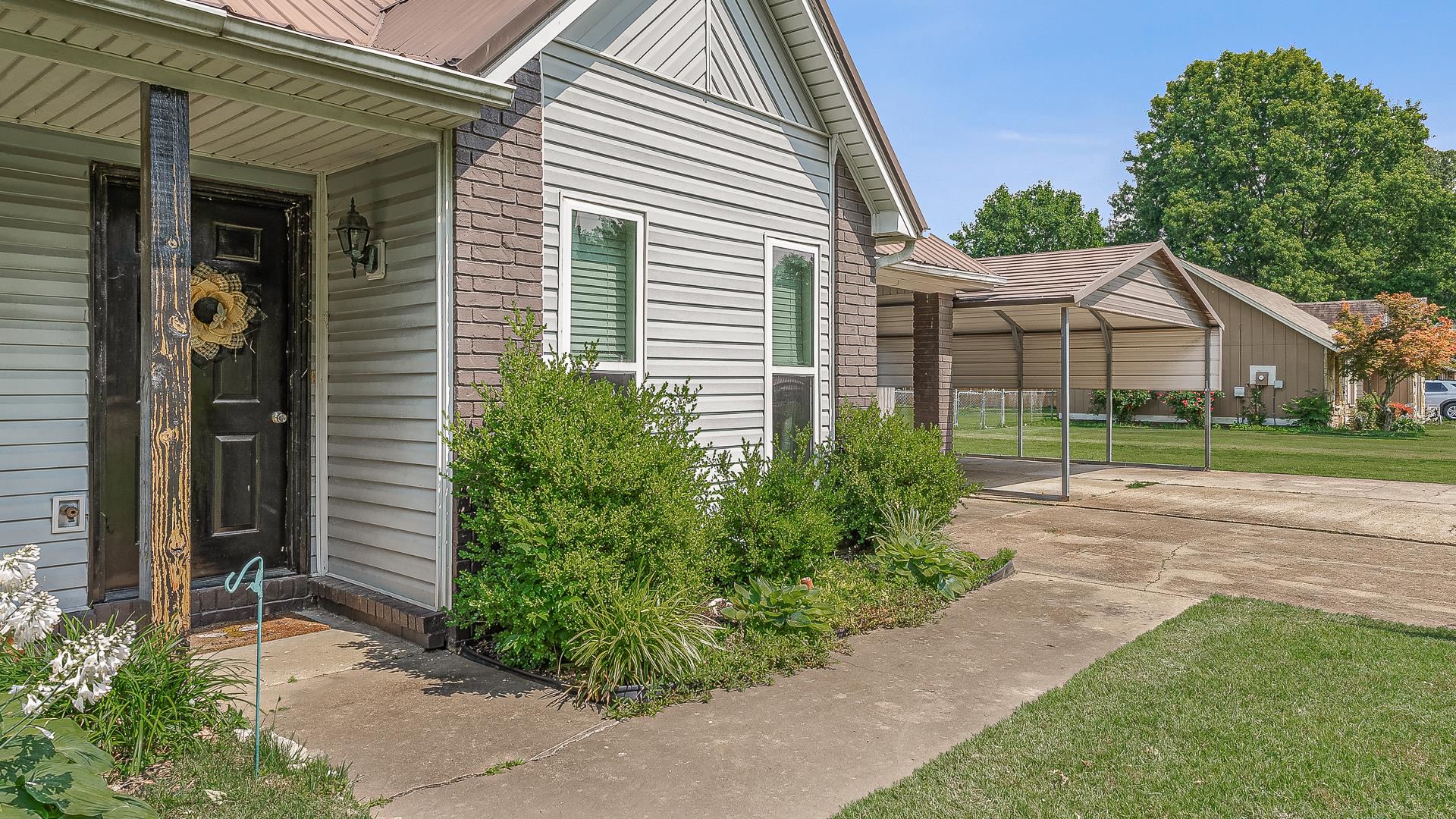 2 Windfield Cir  Trumann, AR