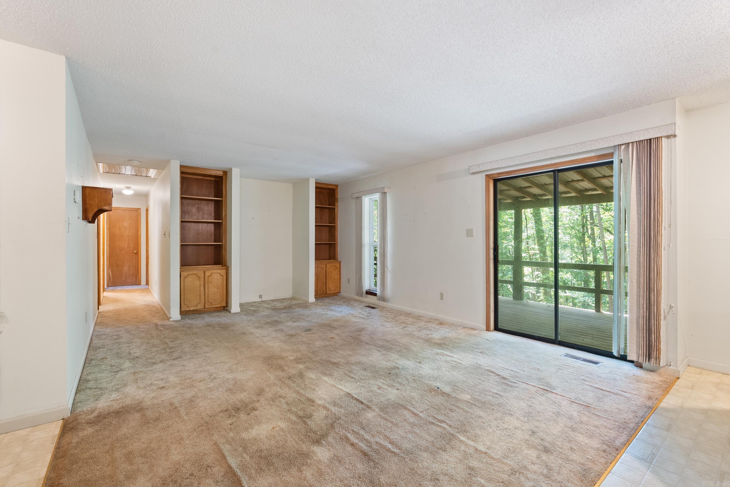 101 Winchester Ct.  Fairfield Bay, AR