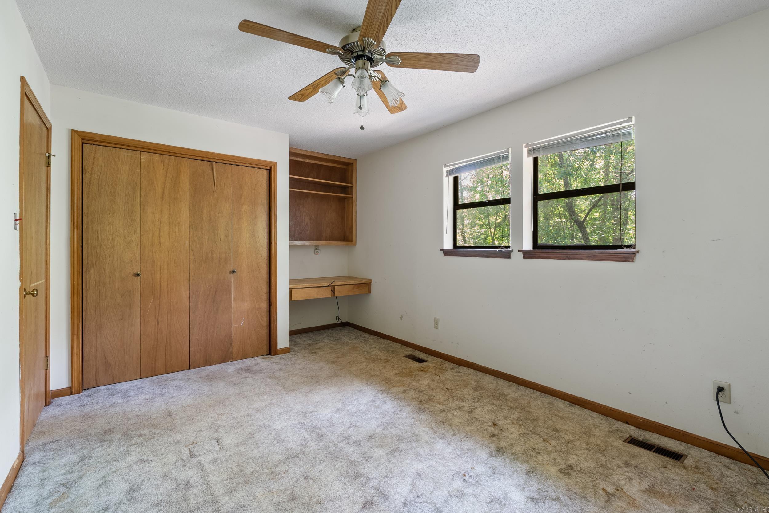 101 Winchester Ct.  Fairfield Bay, AR