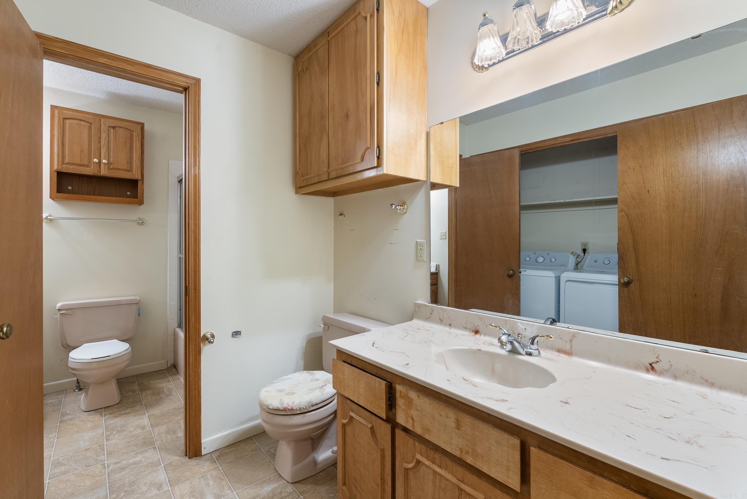 101 Winchester Ct.  Fairfield Bay, AR
