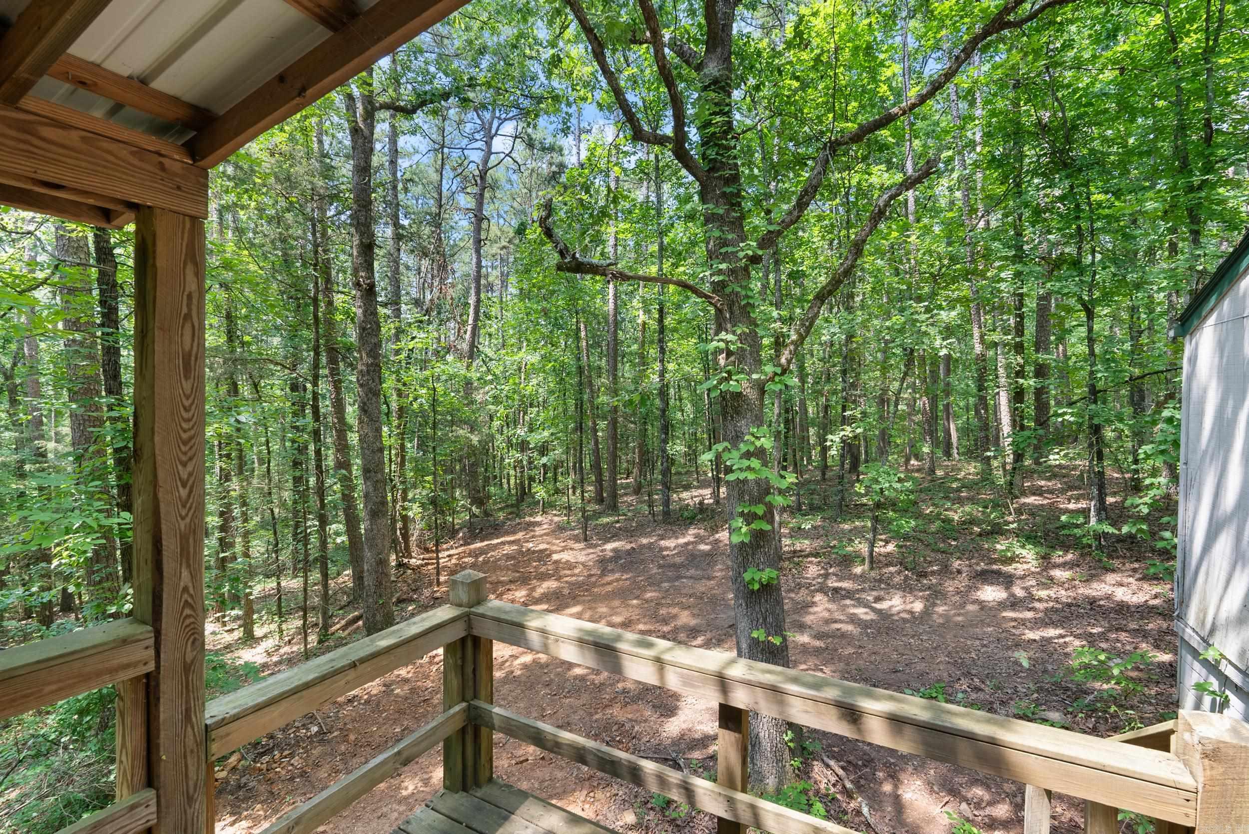 101 Winchester Ct.  Fairfield Bay, AR