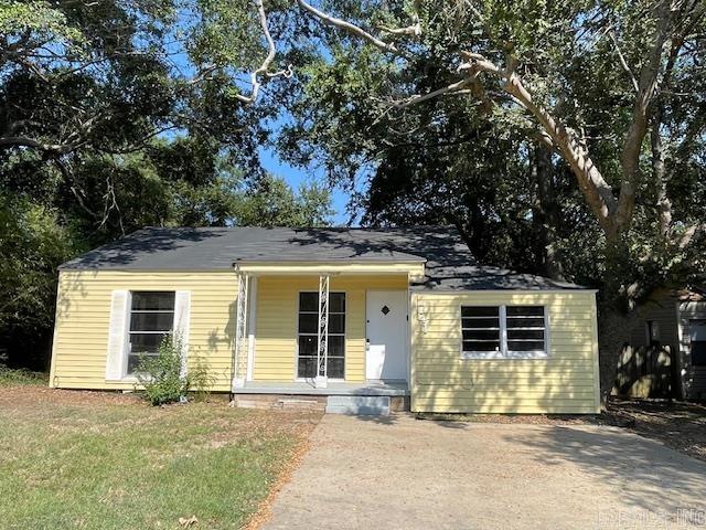 741 Macarthur Avenue Wake Village, TX 75501
