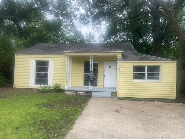 741 Macarthur  Wake Village, TX
