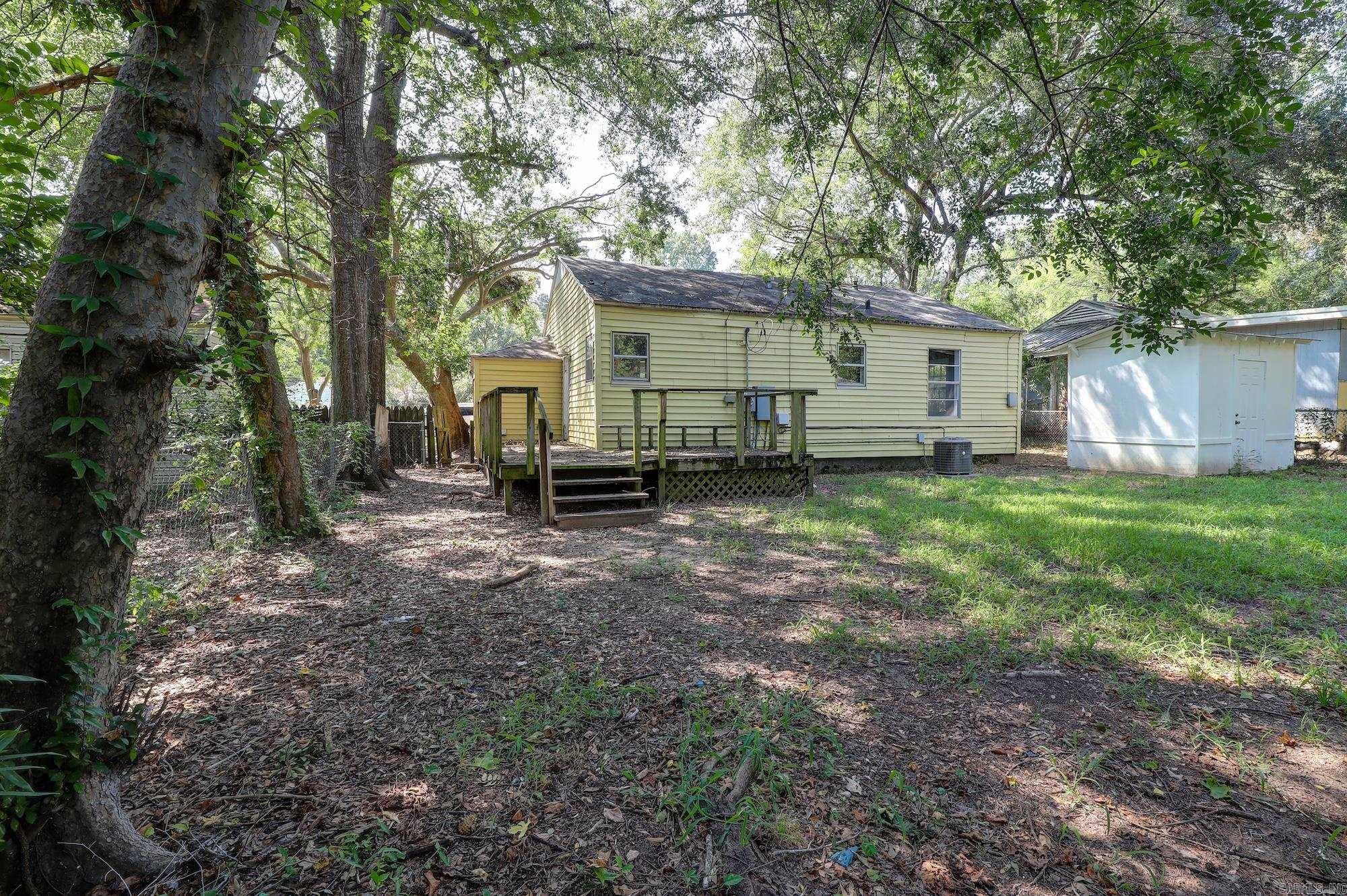 741 Macarthur  Wake Village, TX