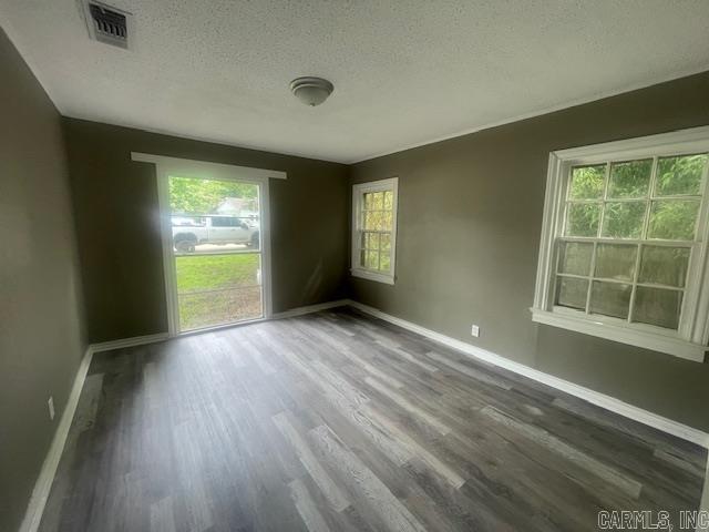 741 Macarthur  Wake Village, TX