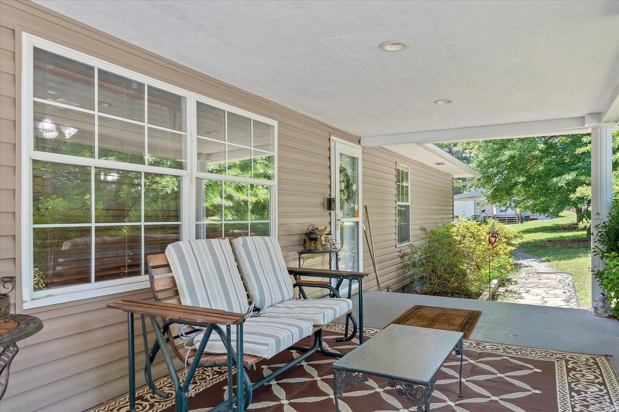108 Gregory St  Norfork, AR