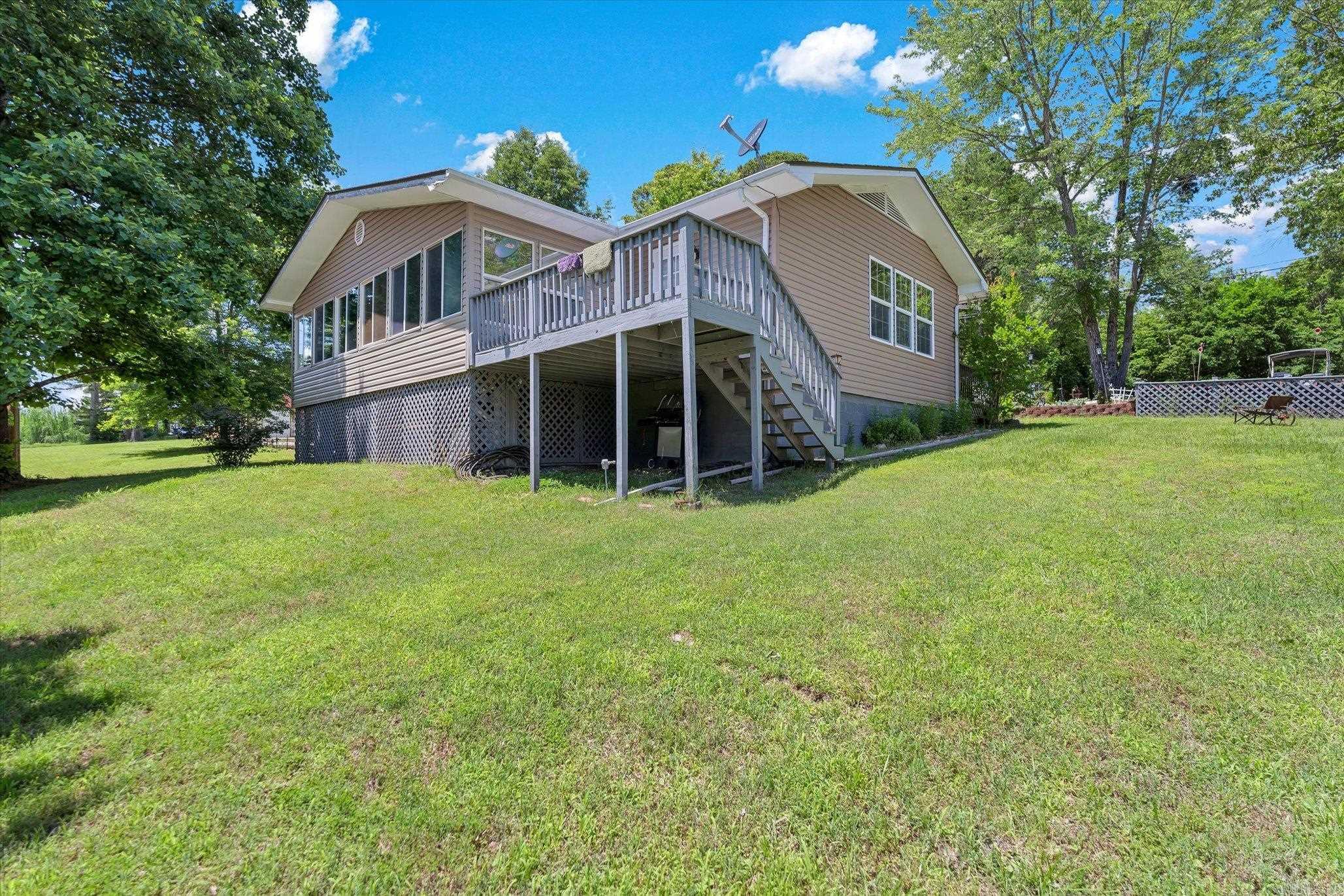 108 Gregory St  Norfork, AR