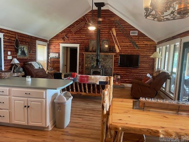 129 Hanson  Fairfield Bay, AR