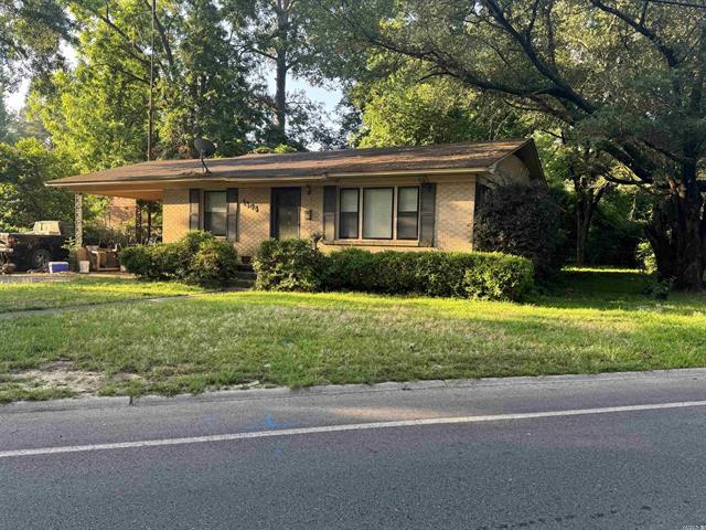 1504  North Dudney  Magnolia, AR