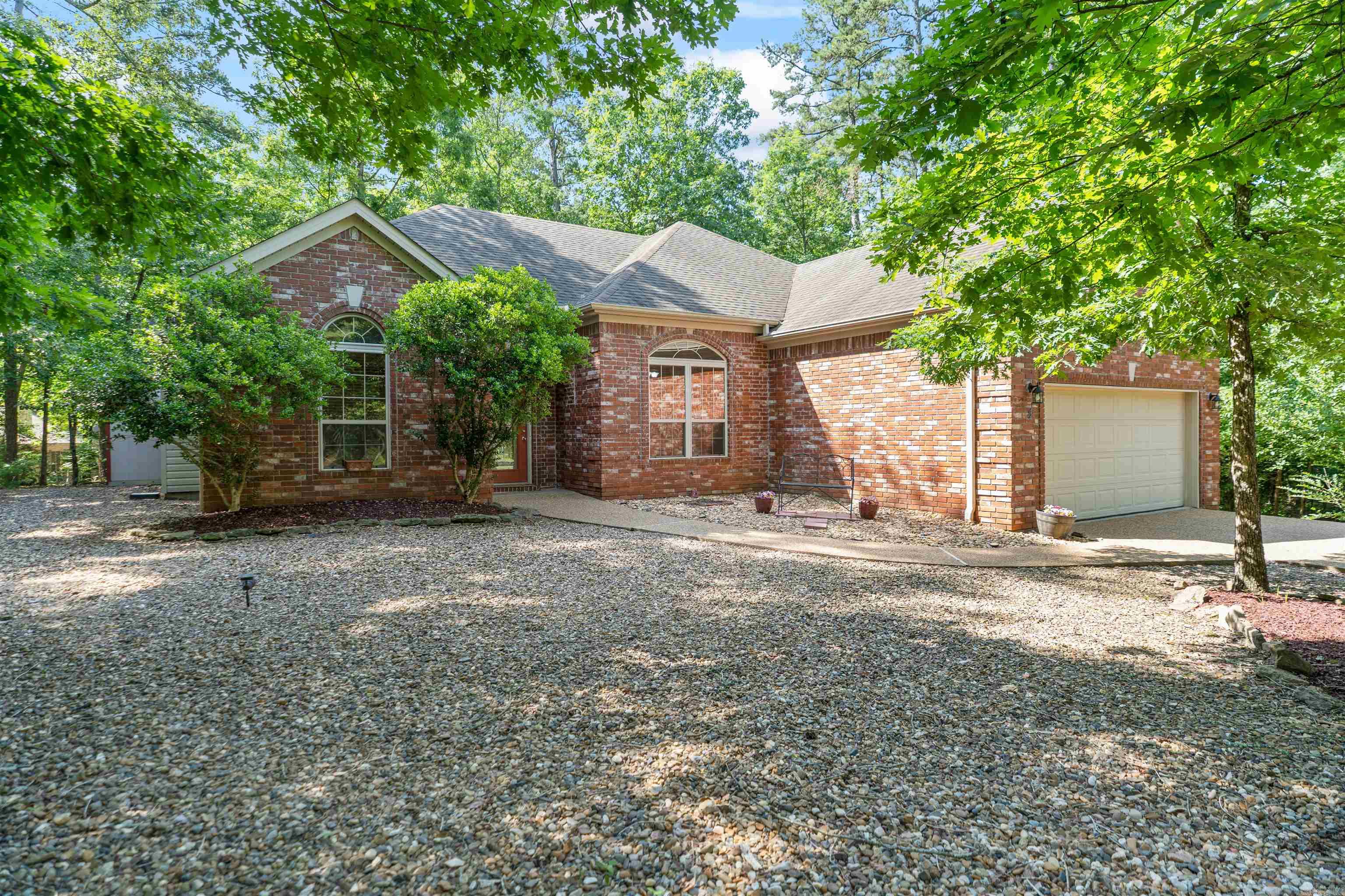4 Pintuerero  Hot Springs Village, AR
