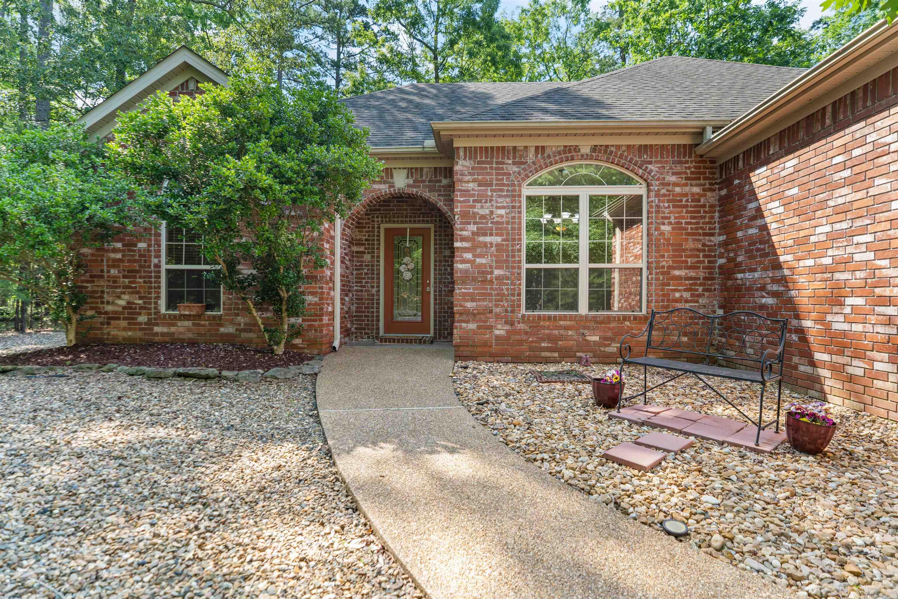 4 Pintuerero  Hot Springs Village, AR