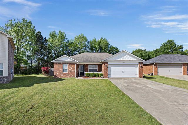 1509 E 11th  Russellville, AR