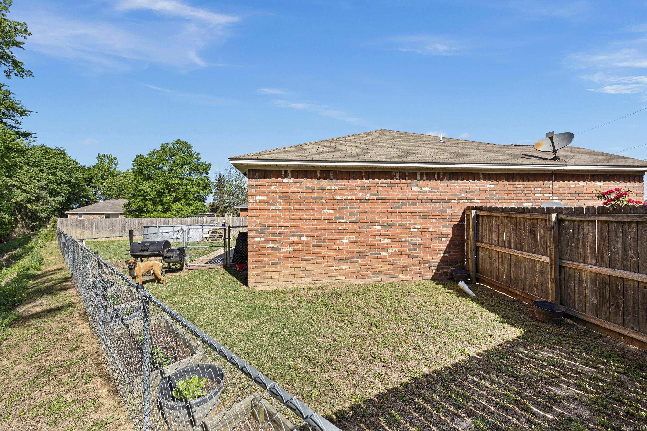 1509 E 11th  Russellville, AR