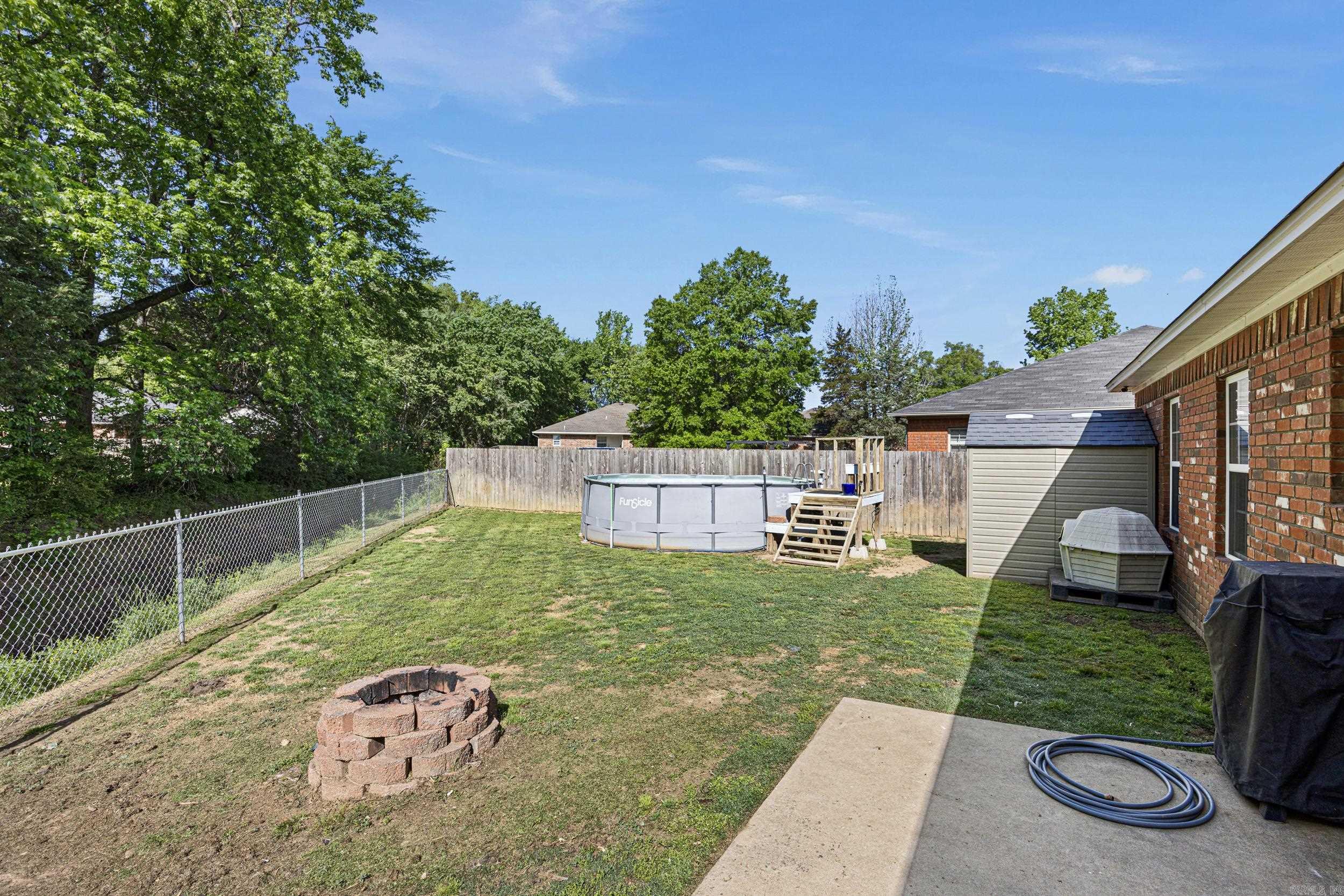1509 E 11th  Russellville, AR