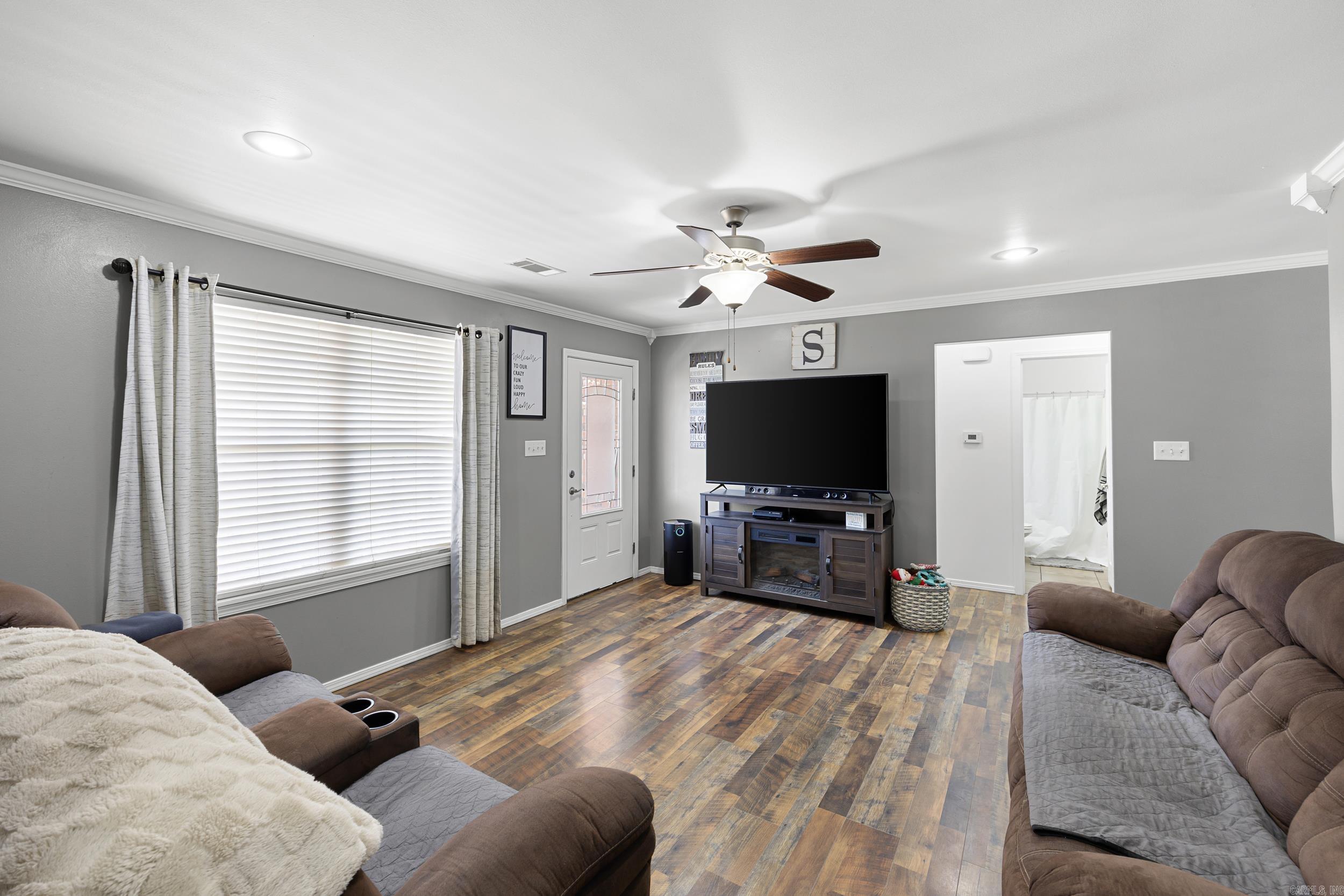 1509 E 11th  Russellville, AR