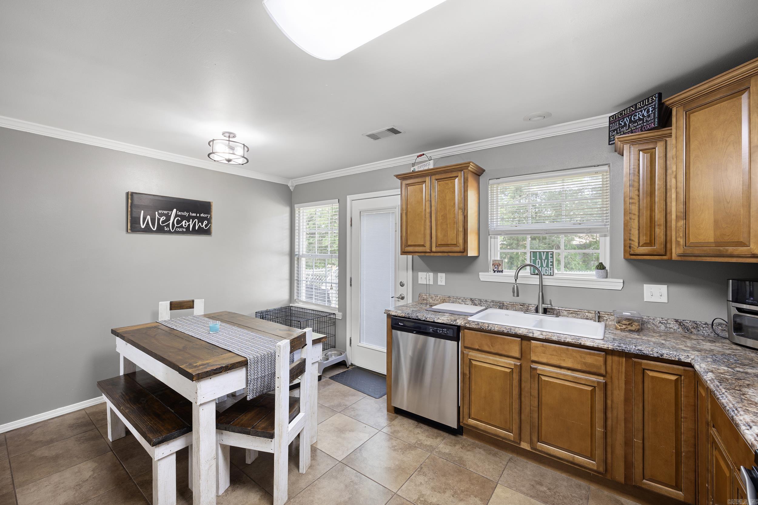 1509 E 11th  Russellville, AR