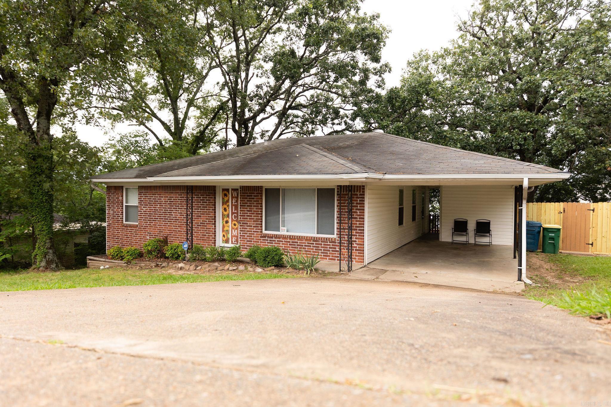1812 N. Mississippi Street  Little Rock, AR